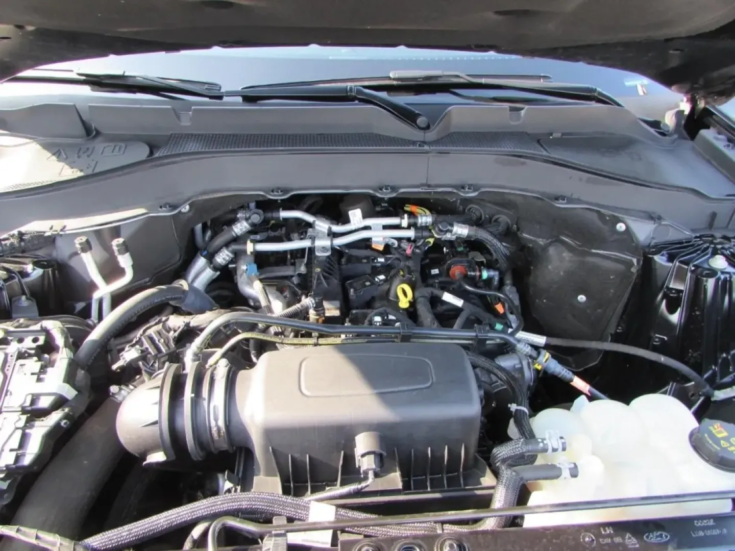 2022 /Sandstone Ford Explorer XLT (1FMSK8DH9NG) with an 2.3L L4 DOHC 16V engine, Automatic transmission, located at 12836 Highway 21, De Soto, MO, 63020, (636) 337-7777, 38.151867, -90.575615 - **Unleash Your Adventurous Spirit with the 2022 Ford Explorer XLT - Perfect for Family Road Trips and Weekend Getaways!**<br /> <br /> Are you searching for the ultimate vehicle to elevate your family adventures or weekend trips? Look no further than the stunning 2022 Ford Explorer XLT, available no - Photo#8