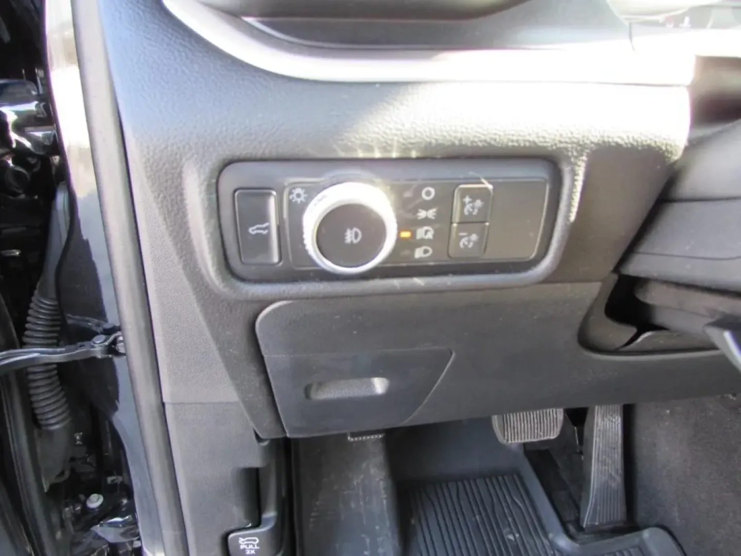 2022 /Sandstone Ford Explorer XLT (1FMSK8DH9NG) with an 2.3L L4 DOHC 16V engine, Automatic transmission, located at 12836 Highway 21, De Soto, MO, 63020, (636) 337-7777, 38.151867, -90.575615 - **Unleash Your Adventurous Spirit with the 2022 Ford Explorer XLT - Perfect for Family Road Trips and Weekend Getaways!**<br /> <br /> Are you searching for the ultimate vehicle to elevate your family adventures or weekend trips? Look no further than the stunning 2022 Ford Explorer XLT, available no - Photo#13