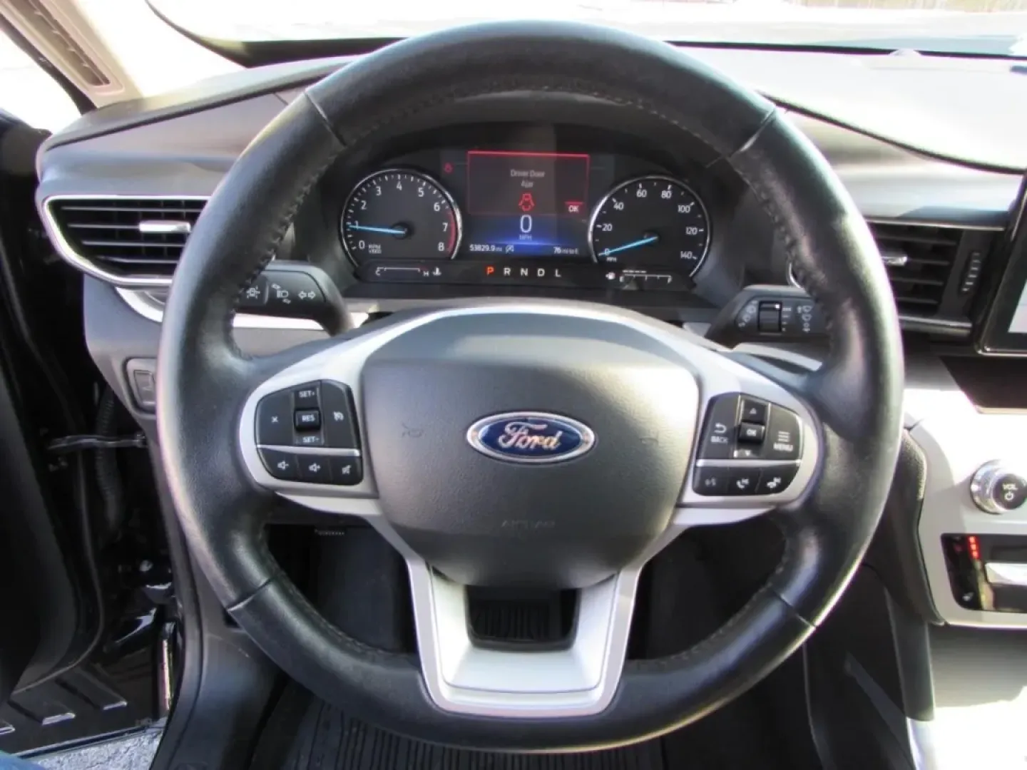 2022 /Sandstone Ford Explorer XLT (1FMSK8DH9NG) with an 2.3L L4 DOHC 16V engine, Automatic transmission, located at 12836 Highway 21, De Soto, MO, 63020, (636) 337-7777, 38.151867, -90.575615 - **Unleash Your Adventurous Spirit with the 2022 Ford Explorer XLT - Perfect for Family Road Trips and Weekend Getaways!**<br /> <br /> Are you searching for the ultimate vehicle to elevate your family adventures or weekend trips? Look no further than the stunning 2022 Ford Explorer XLT, available no - Photo#14