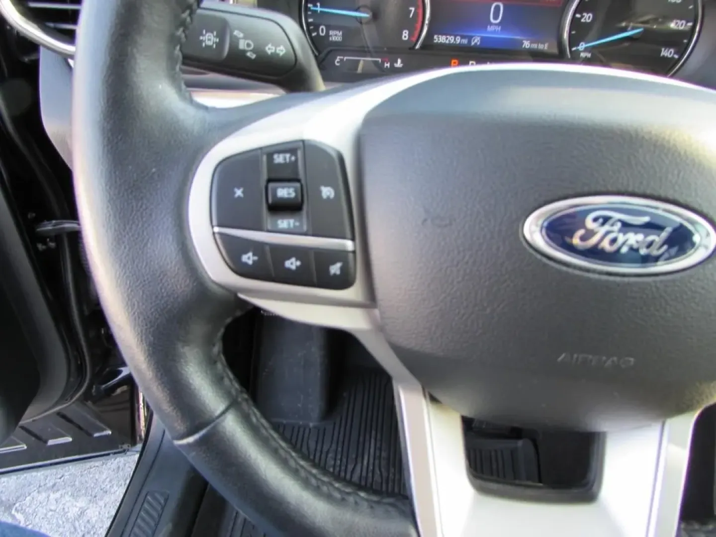 2022 /Sandstone Ford Explorer XLT (1FMSK8DH9NG) with an 2.3L L4 DOHC 16V engine, Automatic transmission, located at 12836 Highway 21, De Soto, MO, 63020, (636) 337-7777, 38.151867, -90.575615 - **Unleash Your Adventurous Spirit with the 2022 Ford Explorer XLT - Perfect for Family Road Trips and Weekend Getaways!**<br /> <br /> Are you searching for the ultimate vehicle to elevate your family adventures or weekend trips? Look no further than the stunning 2022 Ford Explorer XLT, available no - Photo#15