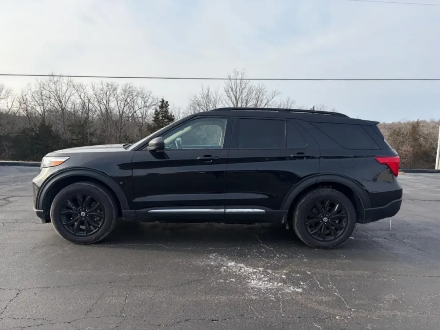2022 /Sandstone Ford Explorer XLT (1FMSK8DH9NG) with an 2.3L L4 DOHC 16V engine, Automatic transmission, located at 12836 Highway 21, De Soto, MO, 63020, (636) 337-7777, 38.151867, -90.575615 - **Unleash Your Adventurous Spirit with the 2022 Ford Explorer XLT - Perfect for Family Road Trips and Weekend Getaways!**<br /> <br /> Are you searching for the ultimate vehicle to elevate your family adventures or weekend trips? Look no further than the stunning 2022 Ford Explorer XLT, available no - Photo#28