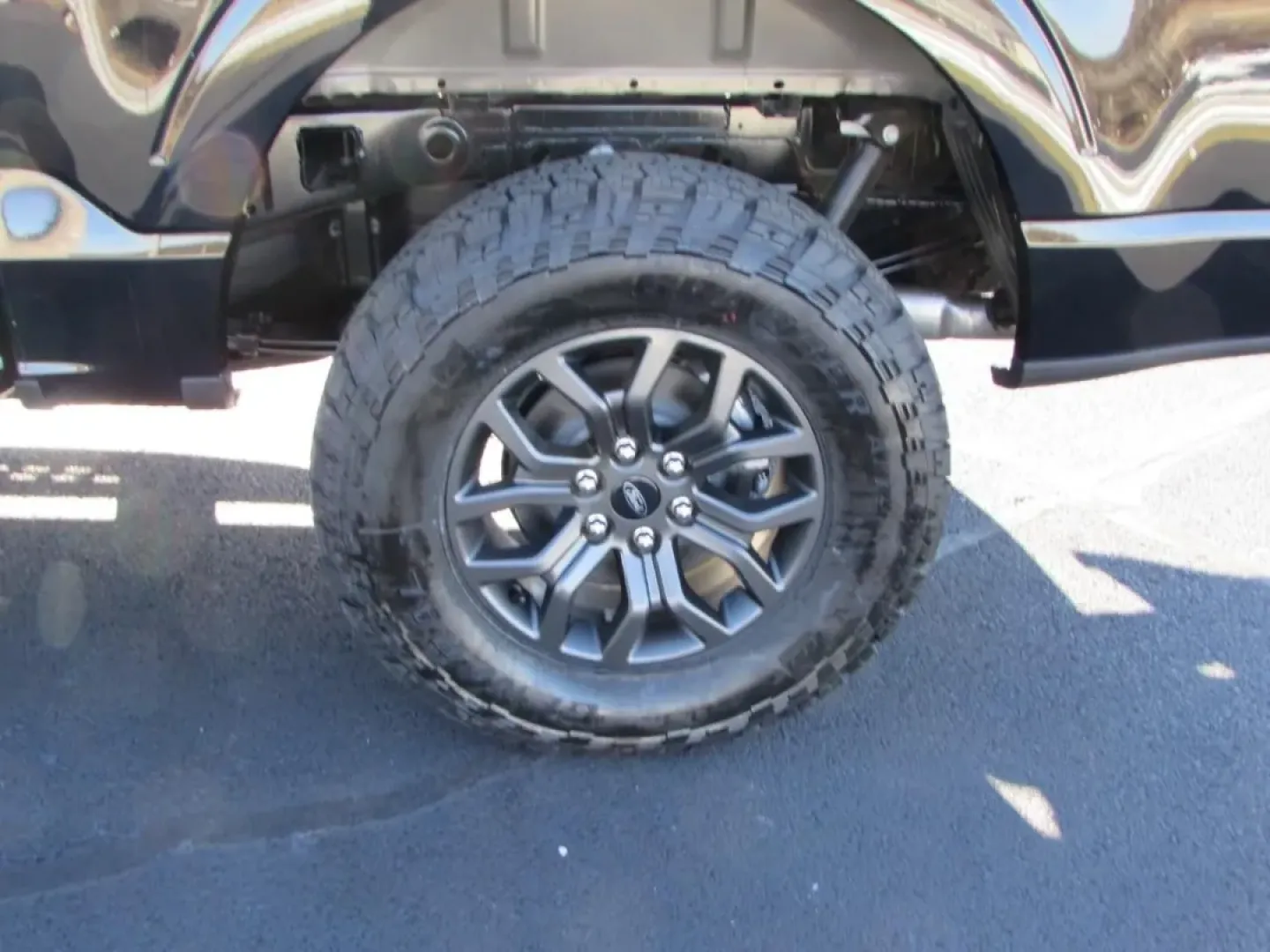 2025 /Black Ford F-150 Tremor (1FTFW4L52SF) with an 5.0L V8 engine, Automatic transmission, located at 12836 Highway 21, De Soto, MO, 63020, (636) 337-7777, 38.151867, -90.575615 - **Unleash Your Adventurous Spirit with the 2025 Ford F-150 Tremor at Pettus Ford De Soto!**<br /> <br /> Are you ready to take your weekend adventures and daily commutes to the next level? Whether you're a thrill-seeker heading off the beaten path or a hardworking professional needing a reliable tru - Photo#10