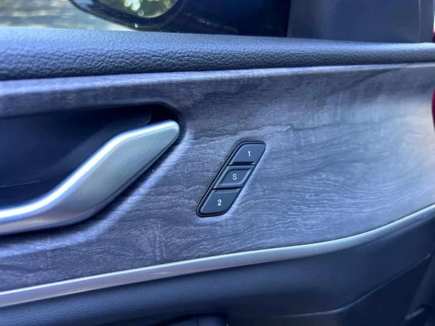 2024 /Global Black Leather Jeep Grand Cherokee Limited (1C4RJKBG0R8) with an 3.6L V6 24V VVT UPG I engine, located at 970 Woodlawn Dr., Farmington, MO, 63640, (573) 431-7800, 37.825642, -90.468674 - Unlock the ultimate adventure with the 2024 Jeep Grand Cherokee Limited, the perfect companion for your weekend getaways and daily commutes alike. Whether you're navigating the bustling streets of Farmington, MO, or heading out for a family camping trip, this SUV delivers the versatility, comfort, a - Photo#21