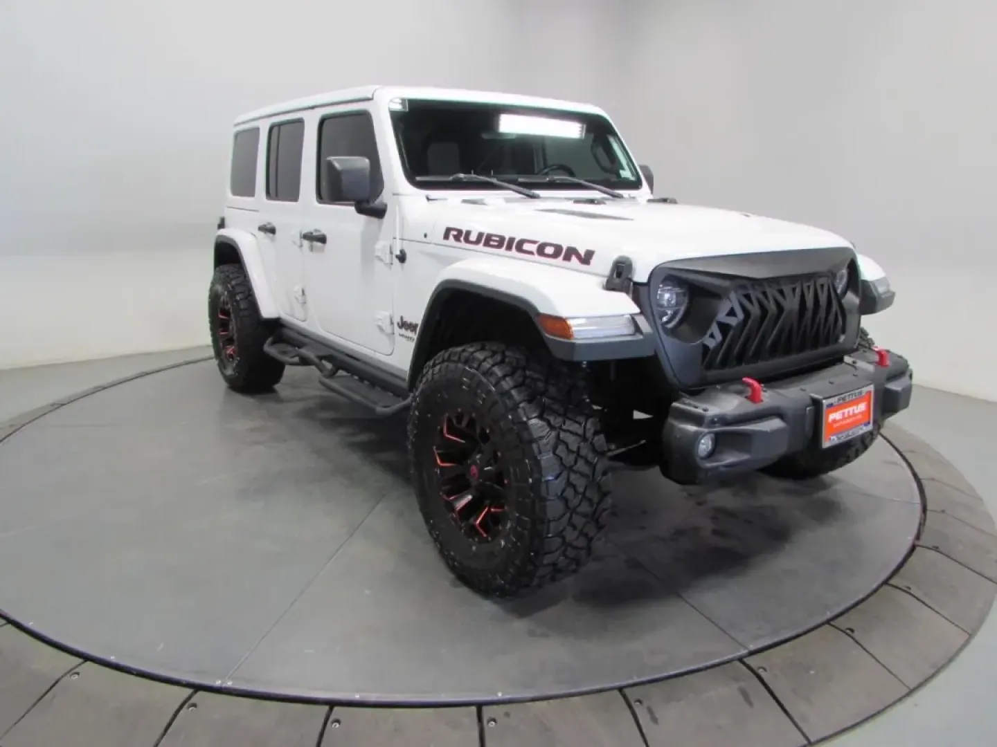 2020 /Black Jeep Wrangler Unlimited Rubicon (1C4HJXFN6LW) with an 2.0L L4 DOHC 16V TURBO engine, 6A transmission, located at 12830 Highway 21, De Soto, MO, 63020, (636) 337-7777, 38.153099, -90.573624 - **Unleash Your Adventurous Spirit with the 2020 Jeep Wrangler Unlimited Rubicon!**<br /> <br /> Are you ready to take on the open road or venture off the beaten path? The 2020 Jeep Wrangler Unlimited Rubicon is the perfect companion for thrill-seekers and families who love weekend getaways! This rug - Photo#0