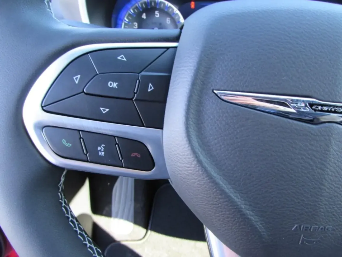 2026 /Black Chrysler Pacifica Select (2C4RC1BG4TR) with an 3.6L V6 DOHC 24V engine, Automatic transmission, located at 12830 Highway 21, De Soto, MO, 63020, (636) 337-7777, 38.153099, -90.573624 - **Experience Family Adventures with the 2026 Chrysler Pacifica at Pettus CDJR DeSoto!**<br /> <br /> Are you searching for the perfect vehicle to elevate your family's adventures? Look no further than the stunning 2026 Chrysler Pacifica available now at Pettus CDJR DeSoto! This exceptional minivan c - Photo#14