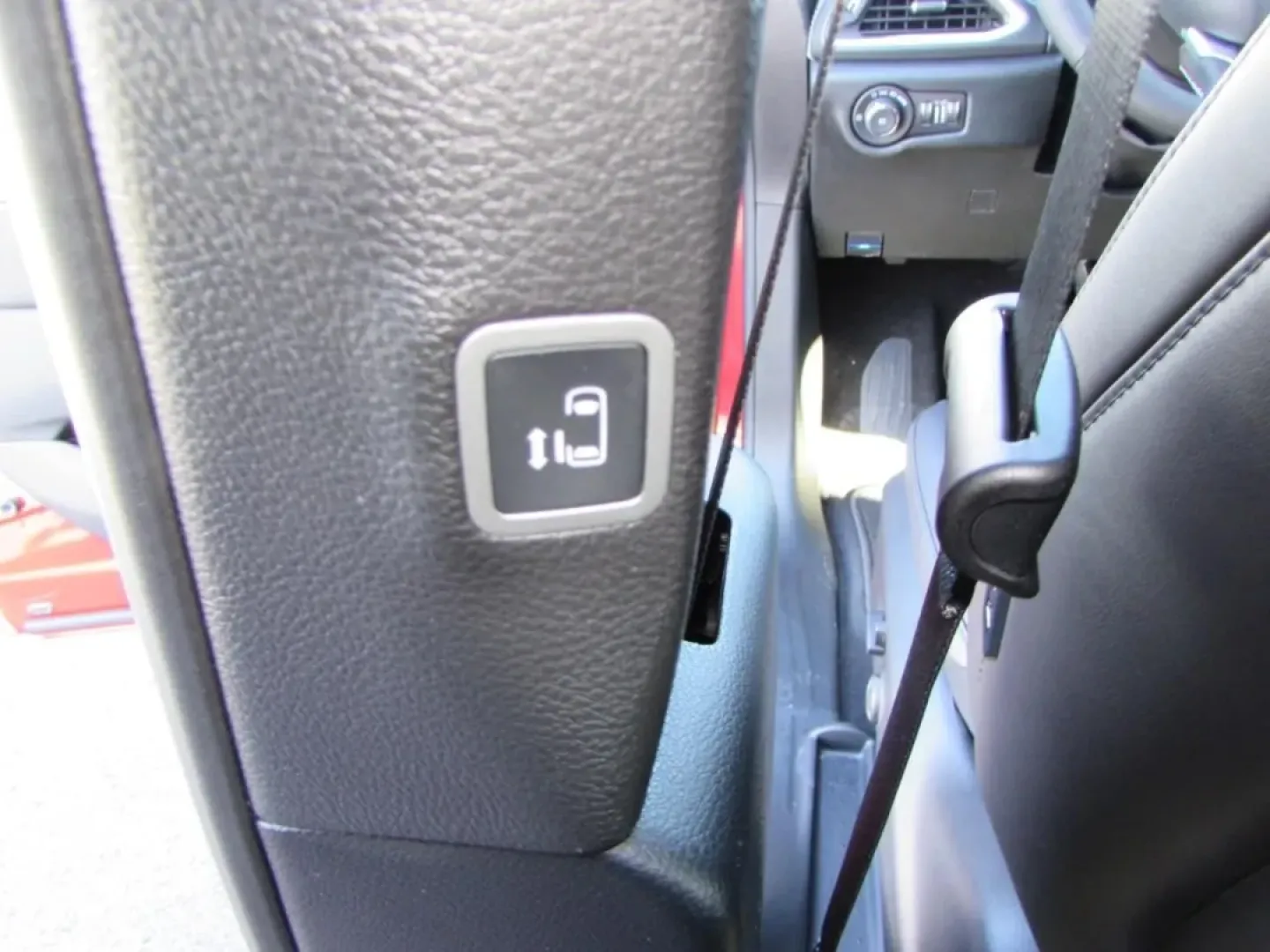 2026 /Black Chrysler Pacifica Select (2C4RC1BG4TR) with an 3.6L V6 DOHC 24V engine, Automatic transmission, located at 12830 Highway 21, De Soto, MO, 63020, (636) 337-7777, 38.153099, -90.573624 - **Experience Family Adventures with the 2026 Chrysler Pacifica at Pettus CDJR DeSoto!**<br /> <br /> Are you searching for the perfect vehicle to elevate your family's adventures? Look no further than the stunning 2026 Chrysler Pacifica available now at Pettus CDJR DeSoto! This exceptional minivan c - Photo#24