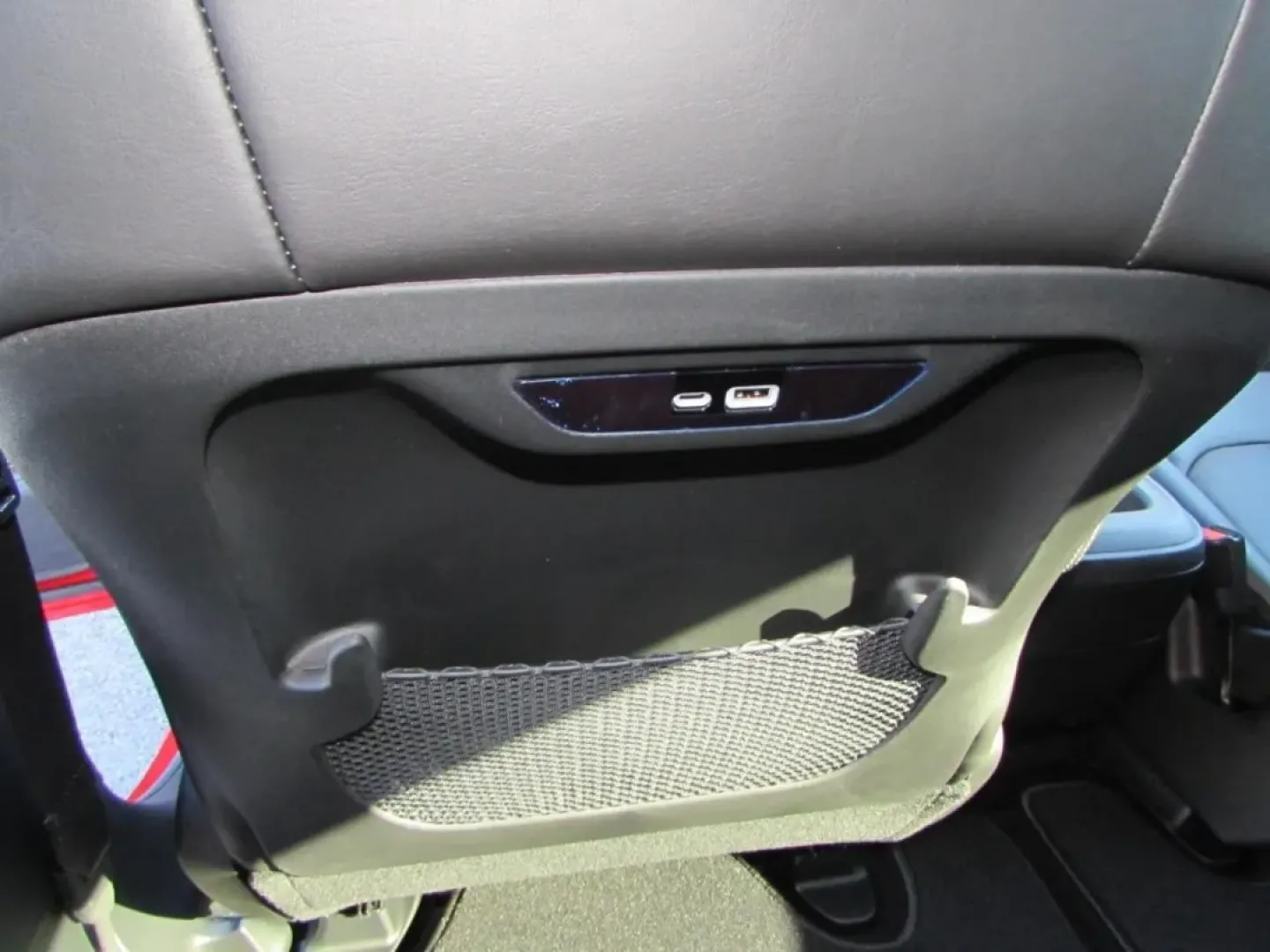 2026 /Black Chrysler Pacifica Select (2C4RC1BG4TR) with an 3.6L V6 DOHC 24V engine, Automatic transmission, located at 12830 Highway 21, De Soto, MO, 63020, (636) 337-7777, 38.153099, -90.573624 - **Experience Family Adventures with the 2026 Chrysler Pacifica at Pettus CDJR DeSoto!**<br /> <br /> Are you searching for the perfect vehicle to elevate your family's adventures? Look no further than the stunning 2026 Chrysler Pacifica available now at Pettus CDJR DeSoto! This exceptional minivan c - Photo#25