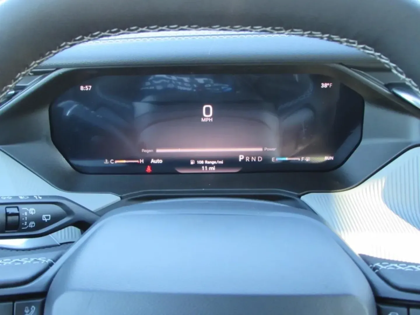 2026 /Global Black Jeep Cherokee Laredo (3C4PJMB22TT) with an 1.6L L4 DOHC 16V HYBRID engine, located at 12830 Highway 21, De Soto, MO, 63020, (636) 337-7777, 38.153099, -90.573624 - **Adventure Awaits with the 2026 Jeep Cherokee Limited! Discover Your Next Journey Today!**<br /> <br /> Are you ready to elevate your lifestyle with a vehicle that combines rugged capability and modern comfort? Whether you're planning weekend getaways, running errands around De Soto, or tackling yo - Photo#17