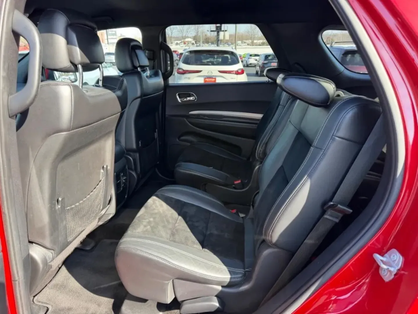 2015 /Black Leather Dodge Durango SXT (1C4RDJAG4FC) with an 3.6L V6 24V VVT Flex Fuel engine, Automatic transmission, located at 970 Woodlawn Dr., Farmington, MO, 63640, (573) 431-7800, 37.825642, -90.468674 - Are you ready for adventures with your family or an exhilarating weekend getaway? The 2015 Dodge Durango SXT is the perfect SUV to elevate your lifestyle and make every journey memorable. With its striking Redline 2 Coat Pearl exterior and spacious interior, this pre-owned vehicle is designed for co - Photo#9