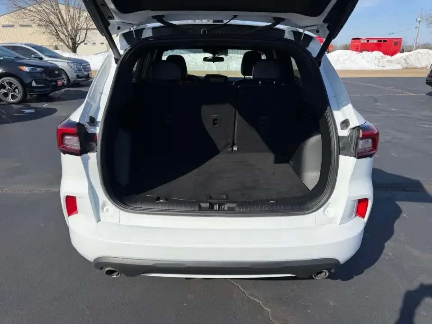 2023 /Ebony Leather Trimmed Ford Escape ST-Line (1FMCU9MN5PU) with an 1.5L EcoBoost engine, Automatic transmission, located at 970 Woodlawn Dr., Farmington, MO, 63640, (573) 431-7800, 37.825642, -90.468674 - Are you ready to elevate your daily commute or weekend adventures? Look no further than this stunning 2023 Ford Escape ST-Line, now available at Pettus CDJR Farmington! With its sleek design, advanced features, and exceptional fuel efficiency, this SUV is perfect for anyone looking to blend style wi - Photo#4