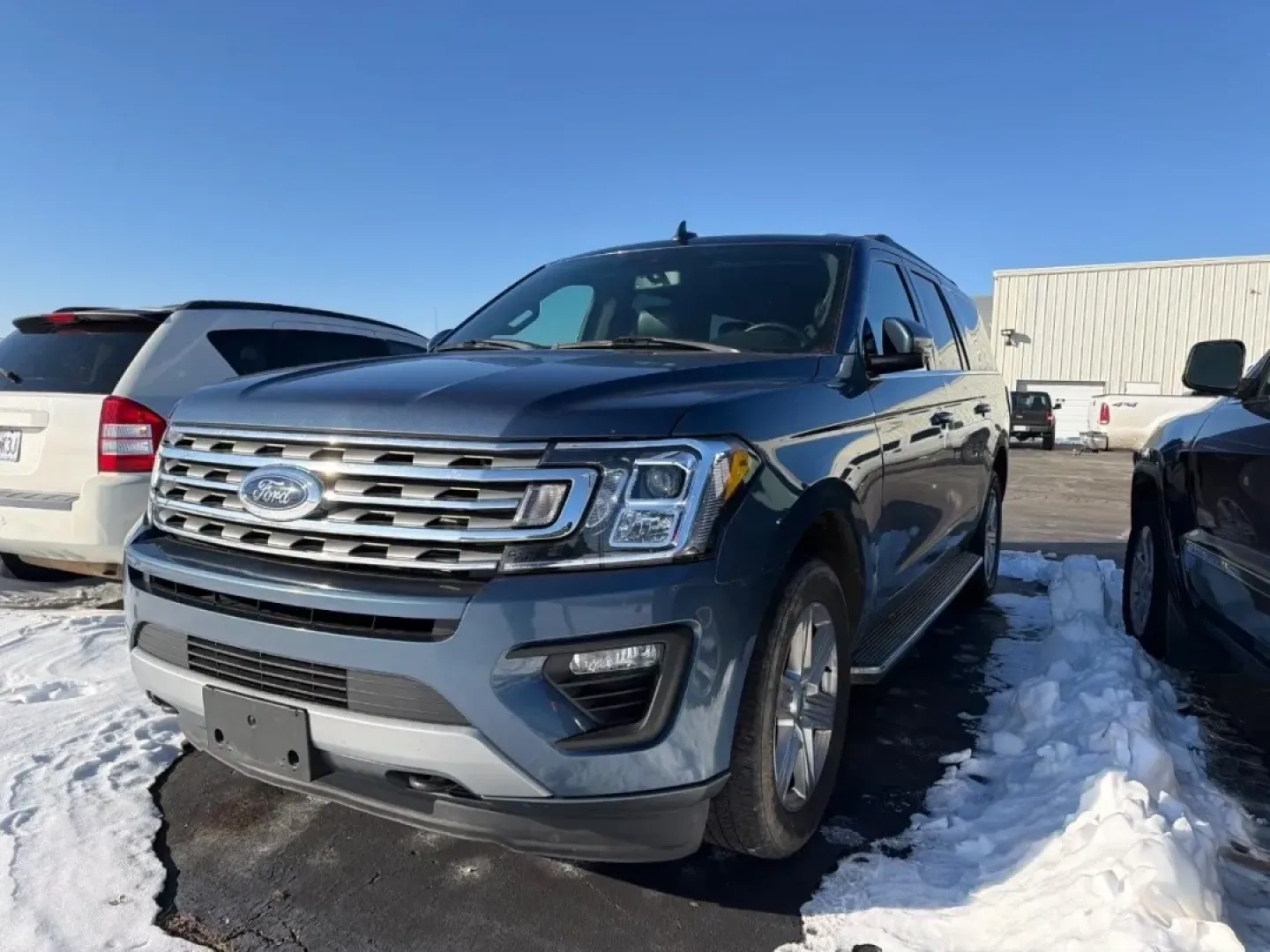 2019 Ford Expedition Max XLT (1FMJK1JT3KE) with an 3.5L V6 Turbocharged engine, 6A transmission, located at 141 Commercial Dr, Fredericktown, MO, 63645, (573) 783-6432, 37.570087, -90.320648 - **Explore the Open Road with the 2019 Ford Expedition Max: The Ultimate Family SUV for Weekend Adventures!**<br /> <br /> If you're searching for a vehicle that effortlessly combines space, comfort, and power, look no further than the 2019 Ford Expedition Max. This SUV is engineered for families who - Photo#0