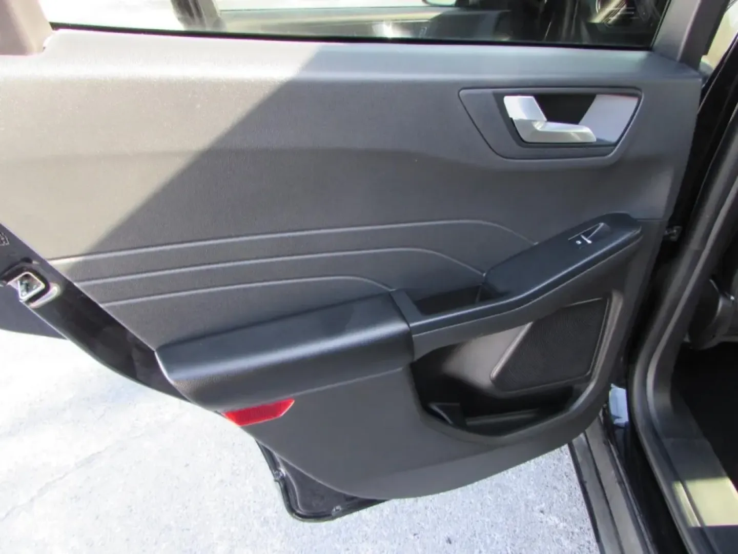 2023 /Ebony Ford Escape ST-Line (1FMCU9MN4PU) with an 1.5L L3 engine, Automatic transmission, located at 12836 Highway 21, De Soto, MO, 63020, (636) 337-7777, 38.151867, -90.575615 - **Unleash Your Adventurous Spirit with the 2023 Ford Escape ST-Line!**<br /> <br /> Are you ready to elevate your daily commute and weekend adventures? The 2023 Ford Escape ST-Line is your perfect companion, offering a blend of style, comfort, and practicality for anyone seeking an exciting lifestyl - Photo#23