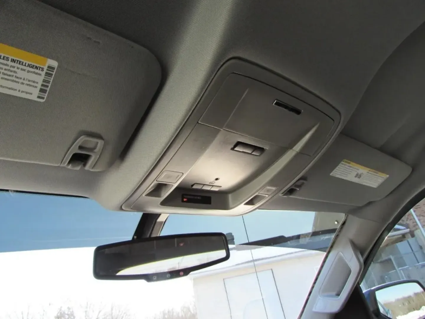 2015 /Black GMC Sierra 1500 SLE (1GTV2UECXFZ) with an Other engine, Automatic transmission, located at 12836 Highway 21, De Soto, MO, 63020, (636) 337-7777, 38.151867, -90.575615 - **Unleash Your Adventurous Spirit with the 2015 GMC Sierra 1500 Perfect for Weekend Warriors and Daily Commuters Alike!**<br /> <br /> Are you ready to elevate your driving experience? The 2015 GMC Sierra 1500 is more than just a truck; it's your ticket to adventure, family outings, and stress-free - Photo#20