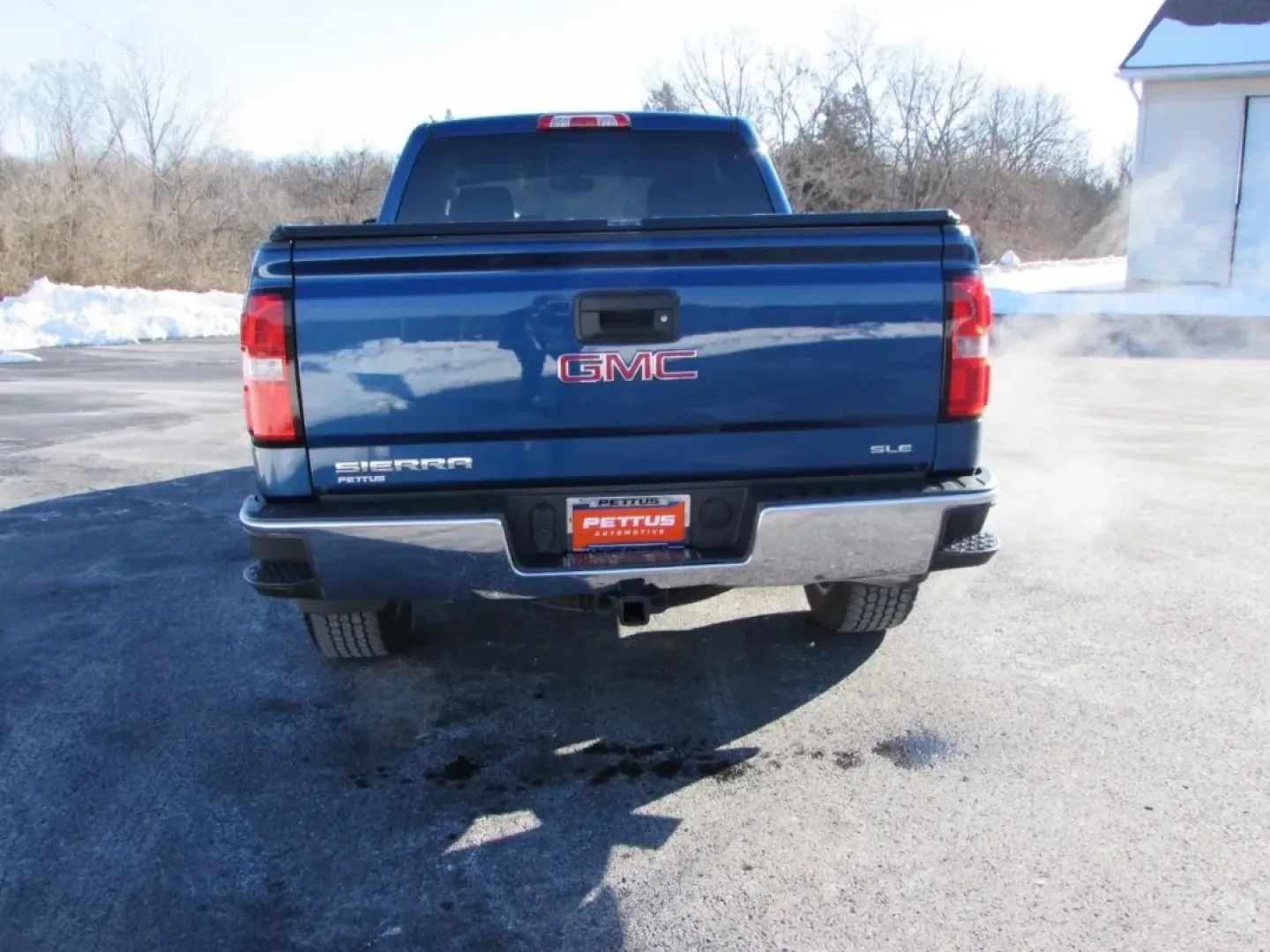 2015 /Black GMC Sierra 1500 SLE (1GTV2UECXFZ) with an Other engine, Automatic transmission, located at 12836 Highway 21, De Soto, MO, 63020, (636) 337-7777, 38.151867, -90.575615 - **Unleash Your Adventurous Spirit with the 2015 GMC Sierra 1500 Perfect for Weekend Warriors and Daily Commuters Alike!**<br /> <br /> Are you ready to elevate your driving experience? The 2015 GMC Sierra 1500 is more than just a truck; it's your ticket to adventure, family outings, and stress-free - Photo#5