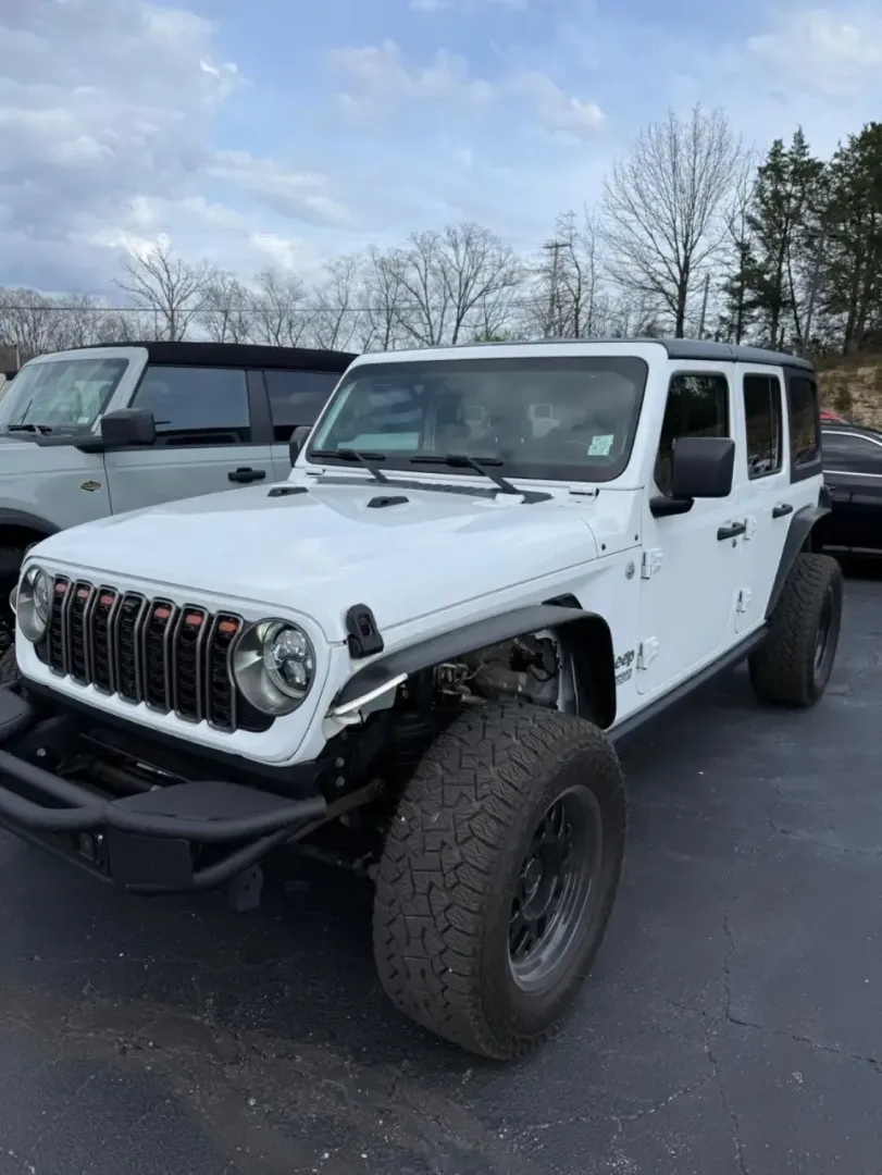 2019 /Black Jeep Wrangler Unlimited Sport S (1C4HJXDN9KW) with an 2.0L L4 DOHC 16V TURBO engine, 6A transmission, located at 12830 Highway 21, De Soto, MO, 63020, (636) 337-7777, 38.153099, -90.573624 - Are you ready to elevate your weekend adventures and family outings? Look no further than this stunning 2019 Jeep Wrangler, the ultimate SUV for those who crave exploration and versatility. Whether you're navigating the winding roads of De Soto, MO, or tackling rugged trails, this vehicle is designe - Photo#0