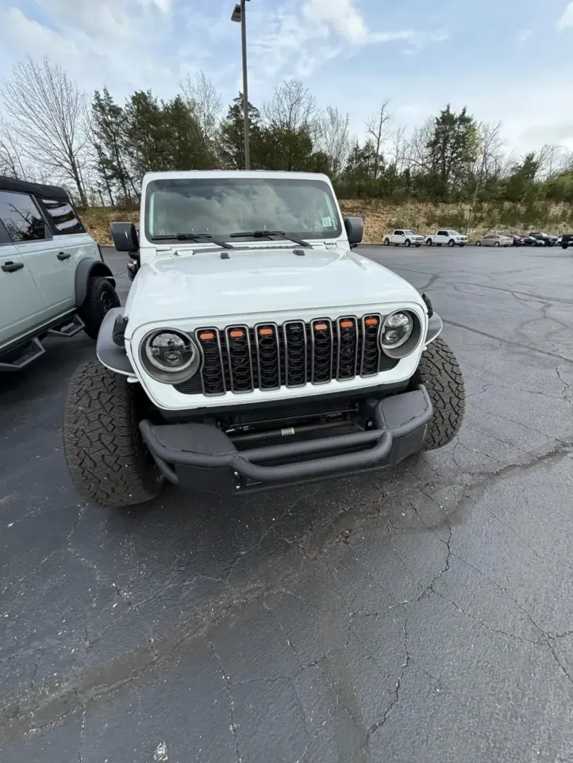 2019 /Black Jeep Wrangler Unlimited Sport S (1C4HJXDN9KW) with an 2.0L L4 DOHC 16V TURBO engine, 6A transmission, located at 12830 Highway 21, De Soto, MO, 63020, (636) 337-7777, 38.153099, -90.573624 - Are you ready to elevate your weekend adventures and family outings? Look no further than this stunning 2019 Jeep Wrangler, the ultimate SUV for those who crave exploration and versatility. Whether you're navigating the winding roads of De Soto, MO, or tackling rugged trails, this vehicle is designe - Photo#1