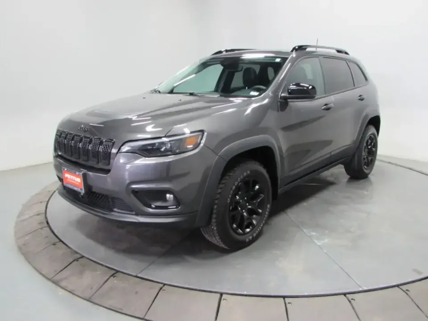 2022 /Black Jeep Cherokee X (1C4PJMCX4ND) with an 3.2L V6 DOHC 24V engine, Automatic transmission, located at 12830 Highway 21, De Soto, MO, 63020, (636) 337-7777, 38.153099, -90.573624 - **Unleash Your Adventurous Spirit with the 2022 Jeep Cherokee 4WD X!** <br /> <br /> Are you ready to elevate your weekend getaways and daily commutes with a vehicle that embodies both versatility and rugged charm? Look no further than the 2022 Jeep Cherokee 4WD X, a perfect fit for those who crave - Photo#2