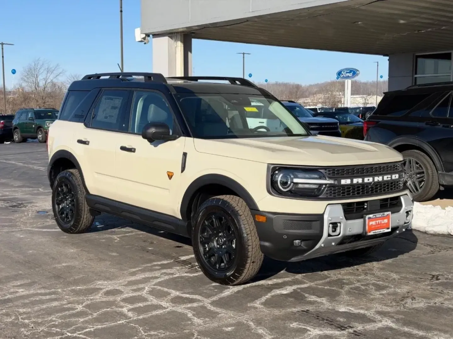 2025 /Dark Space Gray Leather Ford Bronco Sport Badlands (3FMCR9DA1SR) with an 2.0L EcoBoost engine, Automatic transmission, located at 141 Commercial Dr, Fredericktown, MO, 63645, (573) 783-6432, 37.570087, -90.320648 - **Adventure Awaits with the 2025 Ford Bronco Sport Badlands!**<br /> <br /> Are you ready to elevate your outdoor adventures and weekend getaways? The 2025 Ford Bronco Sport Badlands is here to redefine your driving experience, making it the perfect companion for those who crave exploration and exci - Photo#0