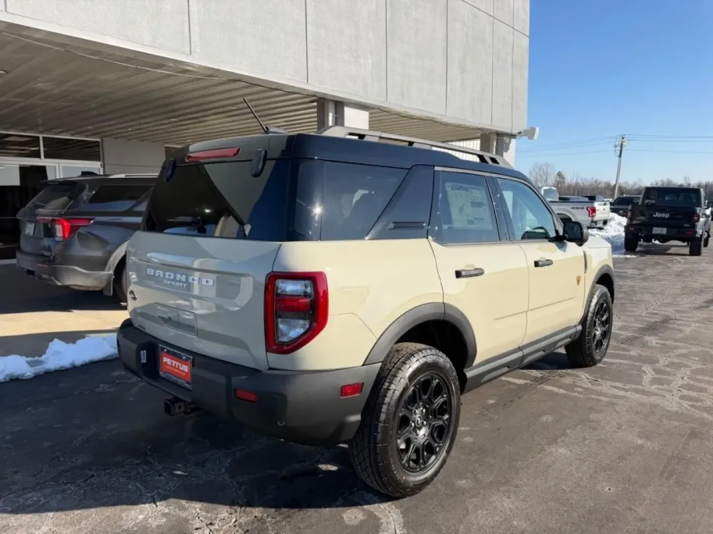 2025 /Dark Space Gray Leather Ford Bronco Sport Badlands (3FMCR9DA1SR) with an 2.0L EcoBoost engine, Automatic transmission, located at 141 Commercial Dr, Fredericktown, MO, 63645, (573) 783-6432, 37.570087, -90.320648 - **Adventure Awaits with the 2025 Ford Bronco Sport Badlands!**<br /> <br /> Are you ready to elevate your outdoor adventures and weekend getaways? The 2025 Ford Bronco Sport Badlands is here to redefine your driving experience, making it the perfect companion for those who crave exploration and exci - Photo#2