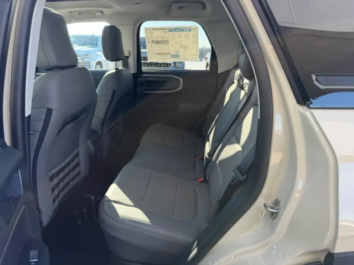 2025 /Dark Space Gray Leather Ford Bronco Sport Badlands (3FMCR9DA1SR) with an 2.0L EcoBoost engine, Automatic transmission, located at 141 Commercial Dr, Fredericktown, MO, 63645, (573) 783-6432, 37.570087, -90.320648 - **Adventure Awaits with the 2025 Ford Bronco Sport Badlands!**<br /> <br /> Are you ready to elevate your outdoor adventures and weekend getaways? The 2025 Ford Bronco Sport Badlands is here to redefine your driving experience, making it the perfect companion for those who crave exploration and exci - Photo#8