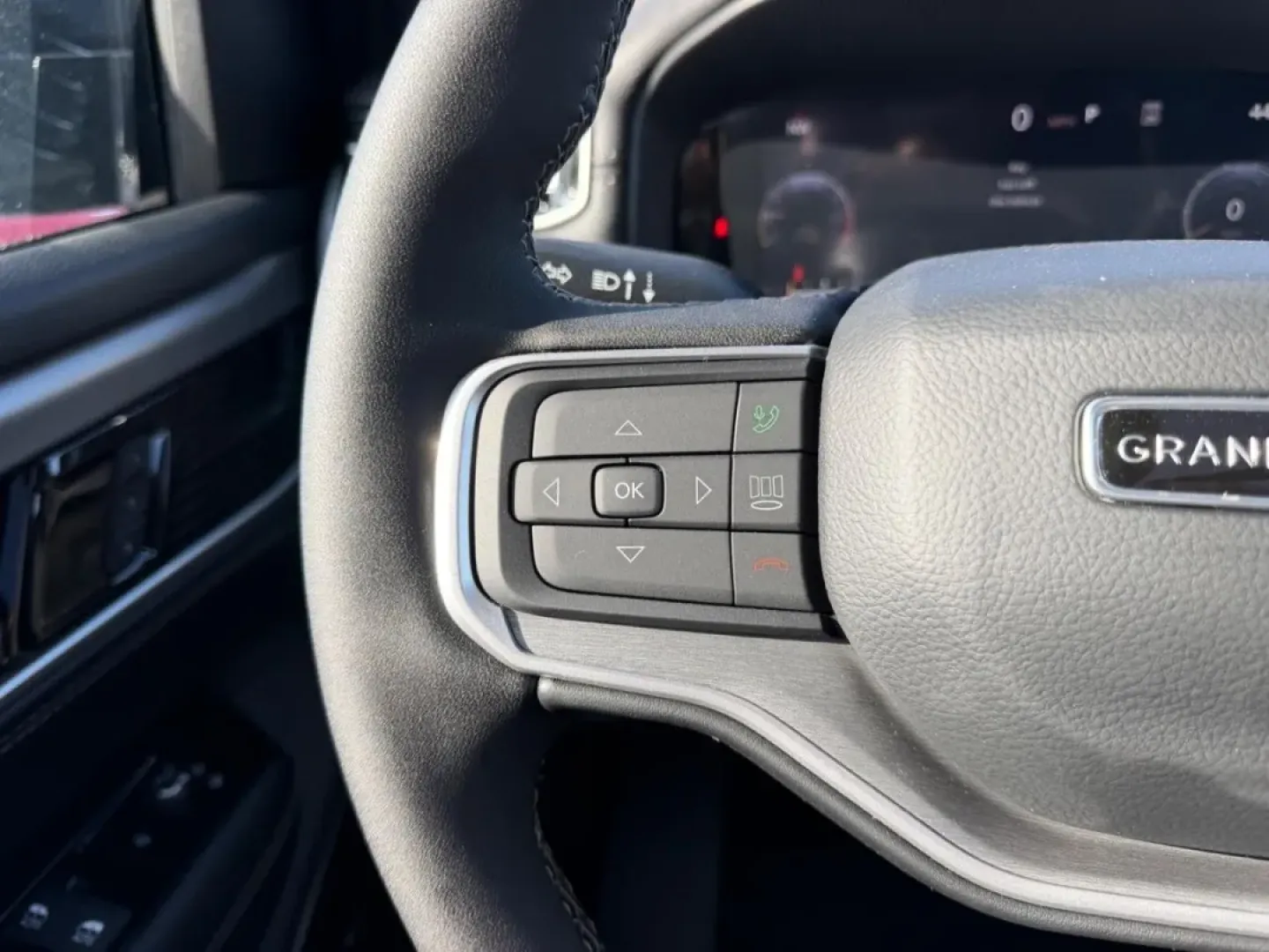 2026 /Global Black Leather Jeep Grand Wagoneer Limited (1C4SJVBP9TS) with an 3.0L I6 Hurricane SO Twin Turbo ESS engine, 8A transmission, located at 970 Woodlawn Dr., Farmington, MO, 63640, (573) 431-7800, 37.825642, -90.468674 - **Explore New Horizons with the 2026 Jeep Grand Wagoneer - Your Ultimate Family Adventure Companion!**<br /> <br /> Are you ready to elevate your family adventures or weekend getaways? The 2026 Jeep Grand Wagoneer, now available at Pettus CDJR Farmington, is designed for those who crave both luxury - Photo#16