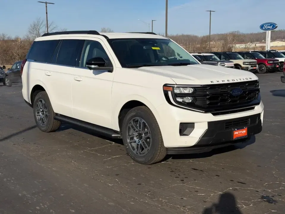 photo of 2026 Ford Expedition Active