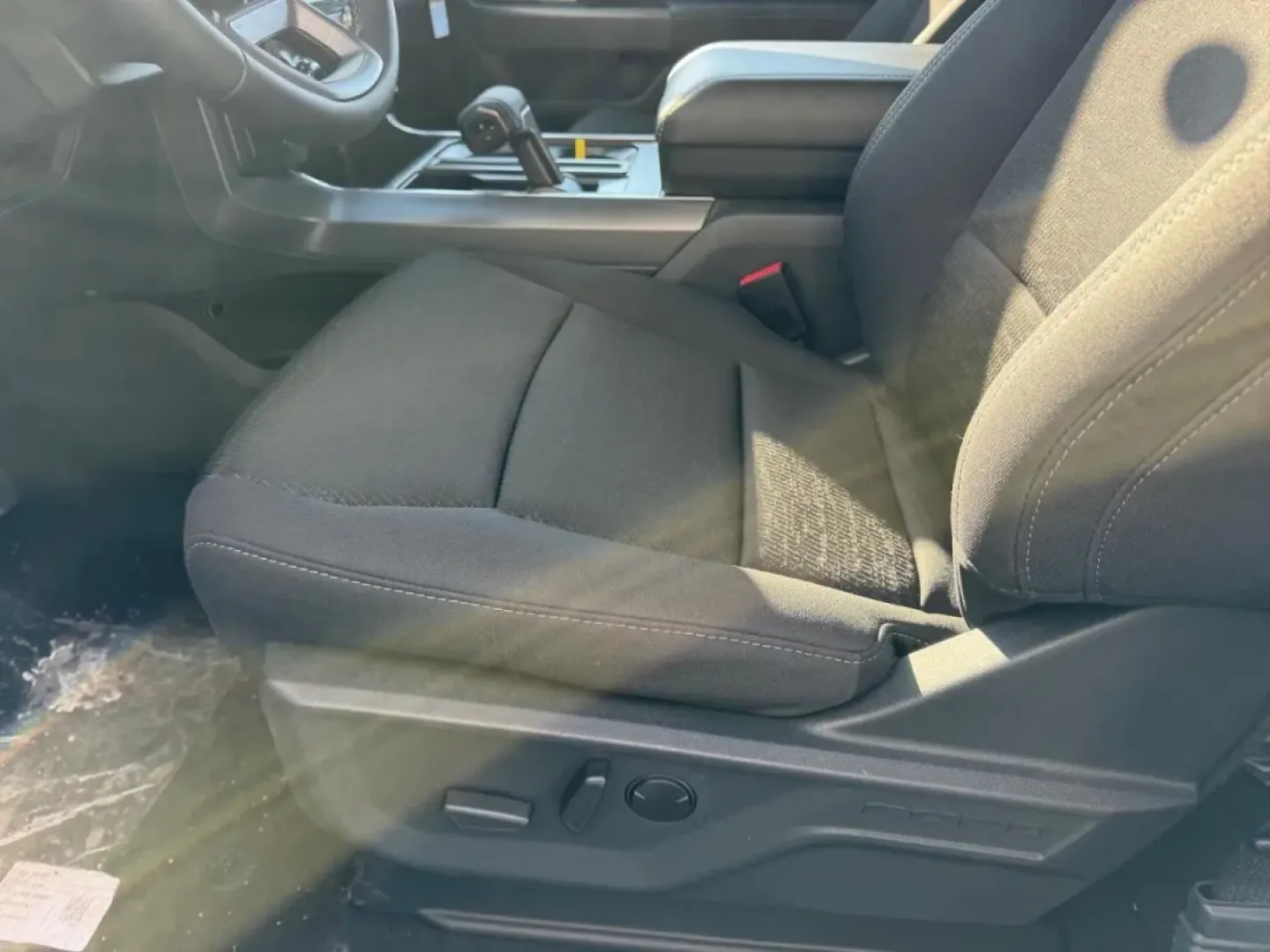 2026 /Black Cloth Ford F-150 XLT (1FTFW3L58TF) with an 5.0L engine, 6A transmission, located at 141 Commercial Dr, Fredericktown, MO, 63645, (573) 783-6432, 37.570087, -90.320648 - **Embark on Your Next Adventure with the 2026 Ford F-150 XLT at Pettus Ford Fredericktown!**<br /> <br /> Are you ready to elevate your lifestyle? Whether you're tackling your daily commute, heading out for a weekend adventure, or looking for a reliable workhorse for heavy-duty tasks, the 2026 Ford - Photo#18