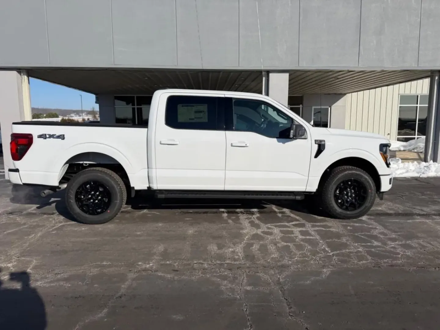 2026 /Black Cloth Ford F-150 XLT (1FTFW3L58TF) with an 5.0L engine, 6A transmission, located at 141 Commercial Dr, Fredericktown, MO, 63645, (573) 783-6432, 37.570087, -90.320648 - **Embark on Your Next Adventure with the 2026 Ford F-150 XLT at Pettus Ford Fredericktown!**<br /> <br /> Are you ready to elevate your lifestyle? Whether you're tackling your daily commute, heading out for a weekend adventure, or looking for a reliable workhorse for heavy-duty tasks, the 2026 Ford - Photo#1