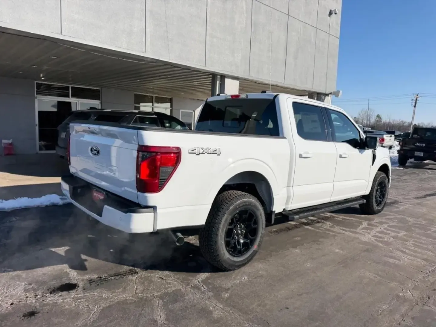 2026 /Black Cloth Ford F-150 XLT (1FTFW3L58TF) with an 5.0L engine, 6A transmission, located at 141 Commercial Dr, Fredericktown, MO, 63645, (573) 783-6432, 37.570087, -90.320648 - **Embark on Your Next Adventure with the 2026 Ford F-150 XLT at Pettus Ford Fredericktown!**<br /> <br /> Are you ready to elevate your lifestyle? Whether you're tackling your daily commute, heading out for a weekend adventure, or looking for a reliable workhorse for heavy-duty tasks, the 2026 Ford - Photo#2