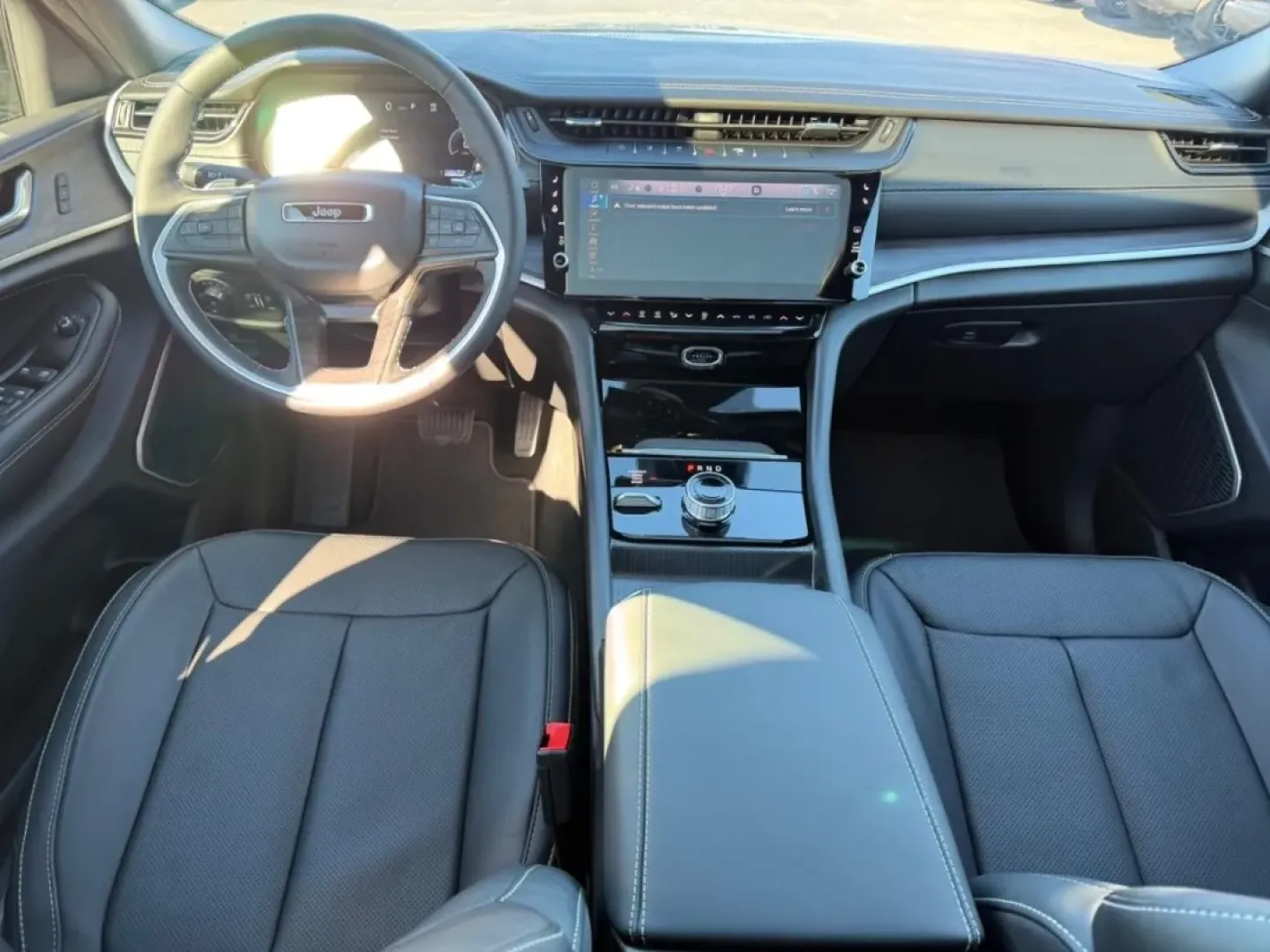 2026 /Global Black Leather Jeep Grand Cherokee Limited (1C4RJHBR0T8) with an 2.0L engine, 8A transmission, located at 970 Woodlawn Dr., Farmington, MO, 63640, (573) 431-7800, 37.825642, -90.468674 - Are you ready to elevate your adventures and enjoy the freedom of the open road? Imagine cruising through the scenic landscapes of Farmington, MO, in a vehicle that perfectly blends power, comfort, and versatility. Introducing the stunning 2026 Jeep Grand Cherokee, now available at Pettus CDJR Farmi - Photo#11