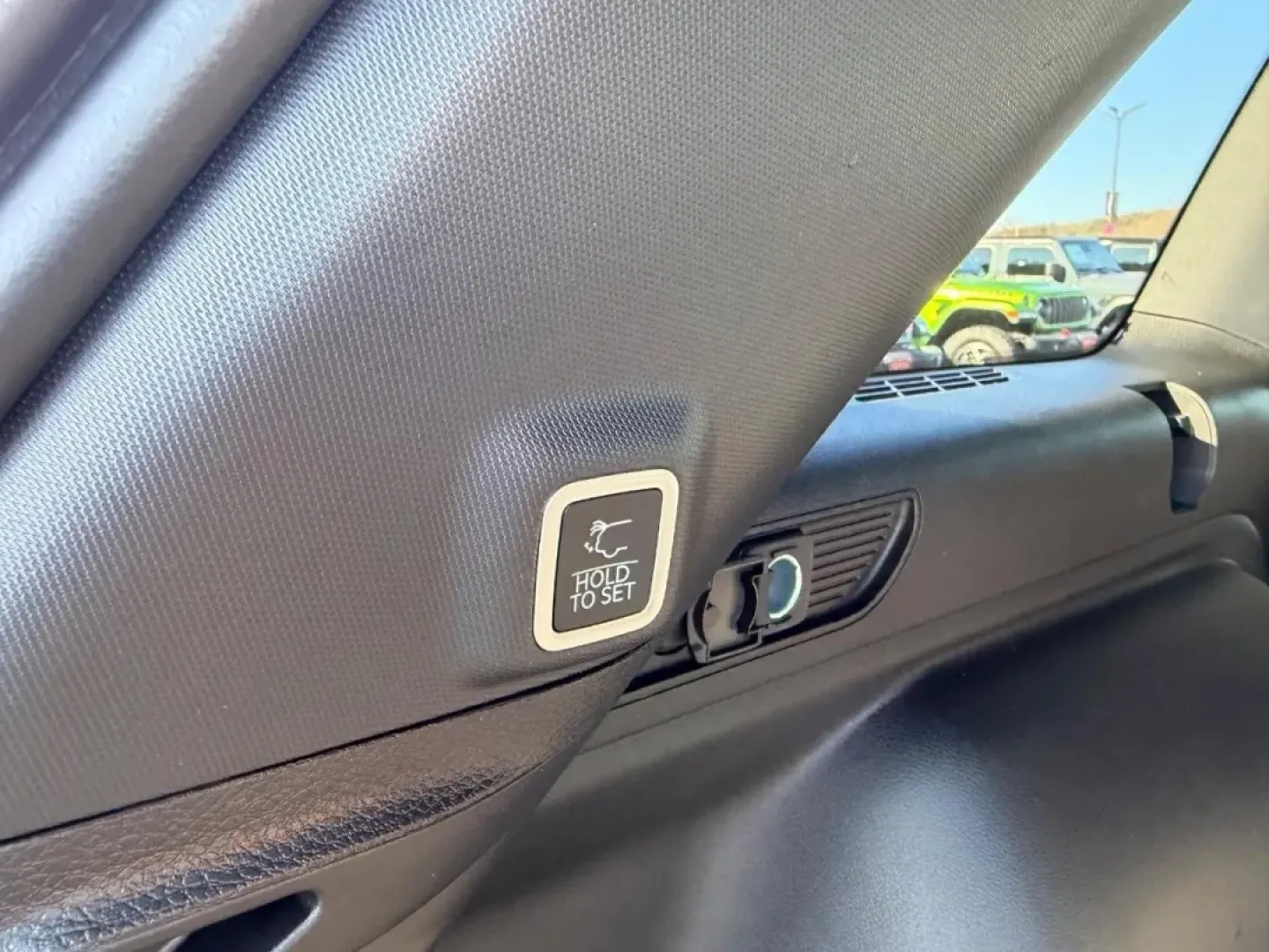 2026 /Global Black Leather Jeep Grand Cherokee Limited (1C4RJHBR0T8) with an 2.0L engine, 8A transmission, located at 970 Woodlawn Dr., Farmington, MO, 63640, (573) 431-7800, 37.825642, -90.468674 - Are you ready to elevate your adventures and enjoy the freedom of the open road? Imagine cruising through the scenic landscapes of Farmington, MO, in a vehicle that perfectly blends power, comfort, and versatility. Introducing the stunning 2026 Jeep Grand Cherokee, now available at Pettus CDJR Farmi - Photo#5