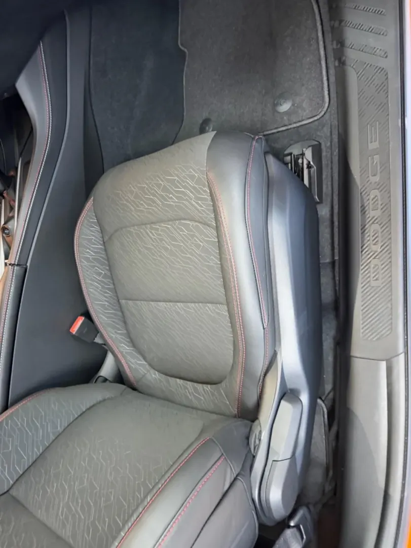 2026 /Black Leather Trimmed Dodge Charger R/T Scat Pack (2C3CDAMP9TR) with an 3.0L Twin Turbo Sixpack HO ESS engine, Automatic transmission, located at 970 Woodlawn Dr., Farmington, MO, 63640, (573) 431-7800, 37.825642, -90.468674 - **Unleash the Thrill of the Open Road with the 2026 Dodge Charger at Pettus CDJR Farmington!**<br /> <br /> Are you ready to elevate your driving experience? Whether you're commuting to work, heading out for a weekend adventure, or simply enjoying the thrill of a powerful ride, the 2026 Dodge Charge - Photo#15