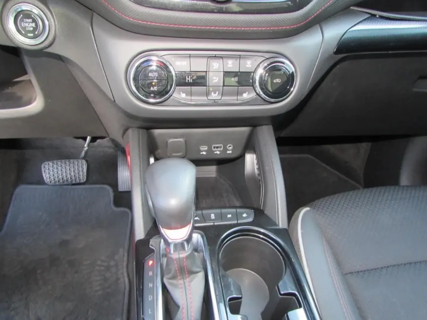 2023 /Jet Black With Red Accents Chevrolet TrailBlazer RS (KL79MTSL9PB) with an 1.3L L3 DOHC 12V engine, Automatic transmission, located at 12836 Highway 21, De Soto, MO, 63020, (636) 337-7777, 38.151867, -90.575615 - **Conquer Your Daily Adventures in the 2023 Chevrolet Trailblazer RS!**<br /> <br /> Are you searching for the perfect vehicle to complement your active lifestyle? Look no further than the 2023 Chevrolet Trailblazer RS, now available at Pettus Ford De Soto. This pre-owned SUV combines versatility wi - Photo#19