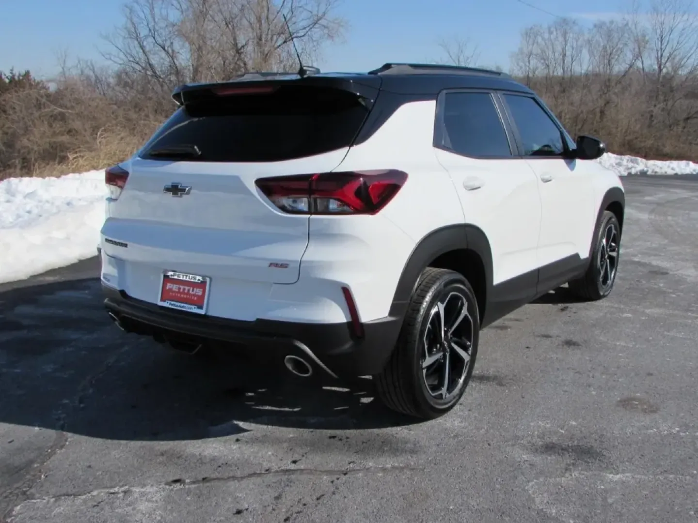 2023 /Jet Black With Red Accents Chevrolet TrailBlazer RS (KL79MTSL9PB) with an 1.3L L3 DOHC 12V engine, Automatic transmission, located at 12836 Highway 21, De Soto, MO, 63020, (636) 337-7777, 38.151867, -90.575615 - **Conquer Your Daily Adventures in the 2023 Chevrolet Trailblazer RS!**<br /> <br /> Are you searching for the perfect vehicle to complement your active lifestyle? Look no further than the 2023 Chevrolet Trailblazer RS, now available at Pettus Ford De Soto. This pre-owned SUV combines versatility wi - Photo#6