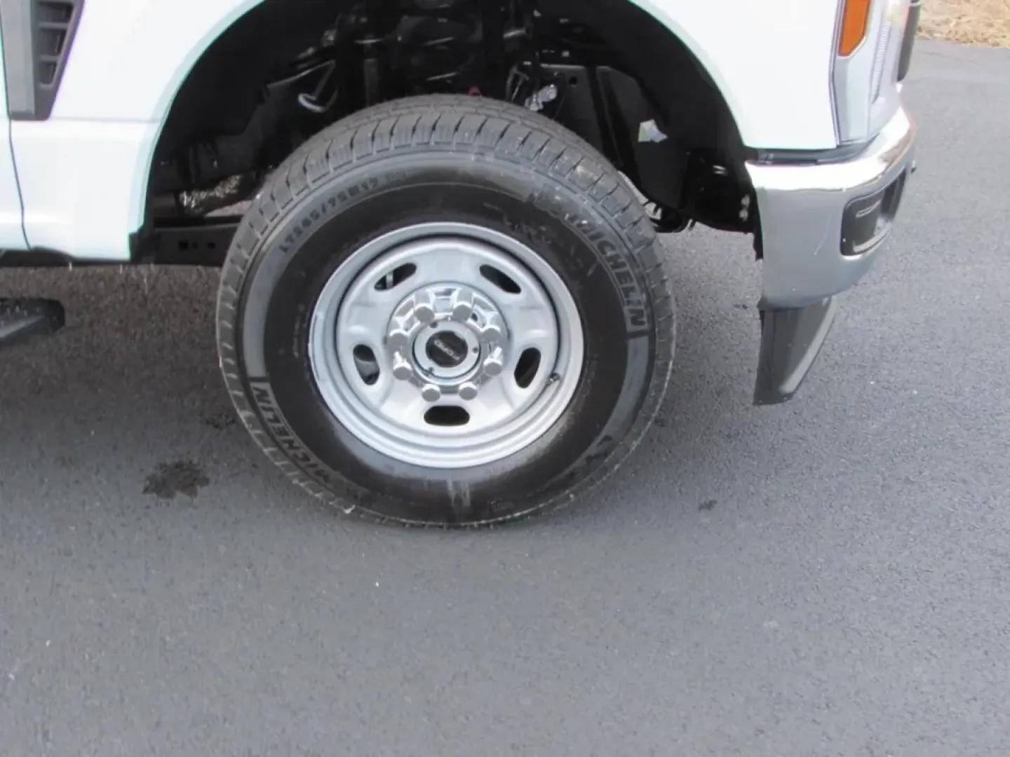 2026 /Medium Dark Slate Ford F-250SD XL (1FT7W2BA2TE) with an 6.8L 2V DEVCT NA PFI V8 Gas engine, located at 12836 Highway 21, De Soto, MO, 63020, (636) 337-7777, 38.151867, -90.575615 - **Unleash Your Adventure with the 2026 Ford Super Duty F-250 SRW A Workhorse Built for All Your Needs!**<br /> <br /> Are you ready to elevate your lifestyle with a vehicle that doesn't just transport you but transforms your adventures? The 2026 Ford Super Duty F-250 SRW is the perfect partner for - Photo#10