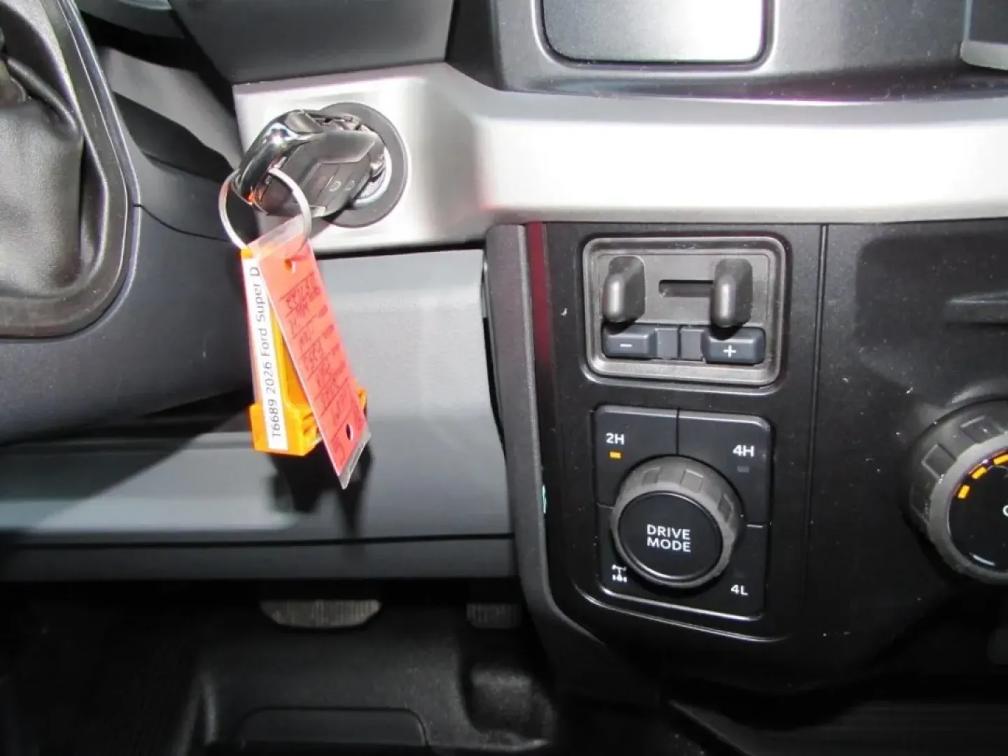 2026 /Medium Dark Slate Ford F-250SD XL (1FT7W2BA2TE) with an 6.8L 2V DEVCT NA PFI V8 Gas engine, located at 12836 Highway 21, De Soto, MO, 63020, (636) 337-7777, 38.151867, -90.575615 - **Unleash Your Adventure with the 2026 Ford Super Duty F-250 SRW A Workhorse Built for All Your Needs!**<br /> <br /> Are you ready to elevate your lifestyle with a vehicle that doesn't just transport you but transforms your adventures? The 2026 Ford Super Duty F-250 SRW is the perfect partner for - Photo#24