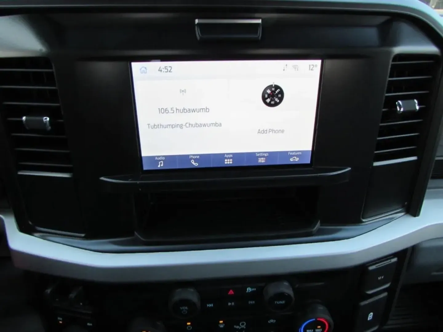 2026 /Medium Dark Slate Ford F-250SD XL (1FT7W2BA2TE) with an 6.8L 2V DEVCT NA PFI V8 Gas engine, located at 12836 Highway 21, De Soto, MO, 63020, (636) 337-7777, 38.151867, -90.575615 - **Unleash Your Adventure with the 2026 Ford Super Duty F-250 SRW A Workhorse Built for All Your Needs!**<br /> <br /> Are you ready to elevate your lifestyle with a vehicle that doesn't just transport you but transforms your adventures? The 2026 Ford Super Duty F-250 SRW is the perfect partner for - Photo#25