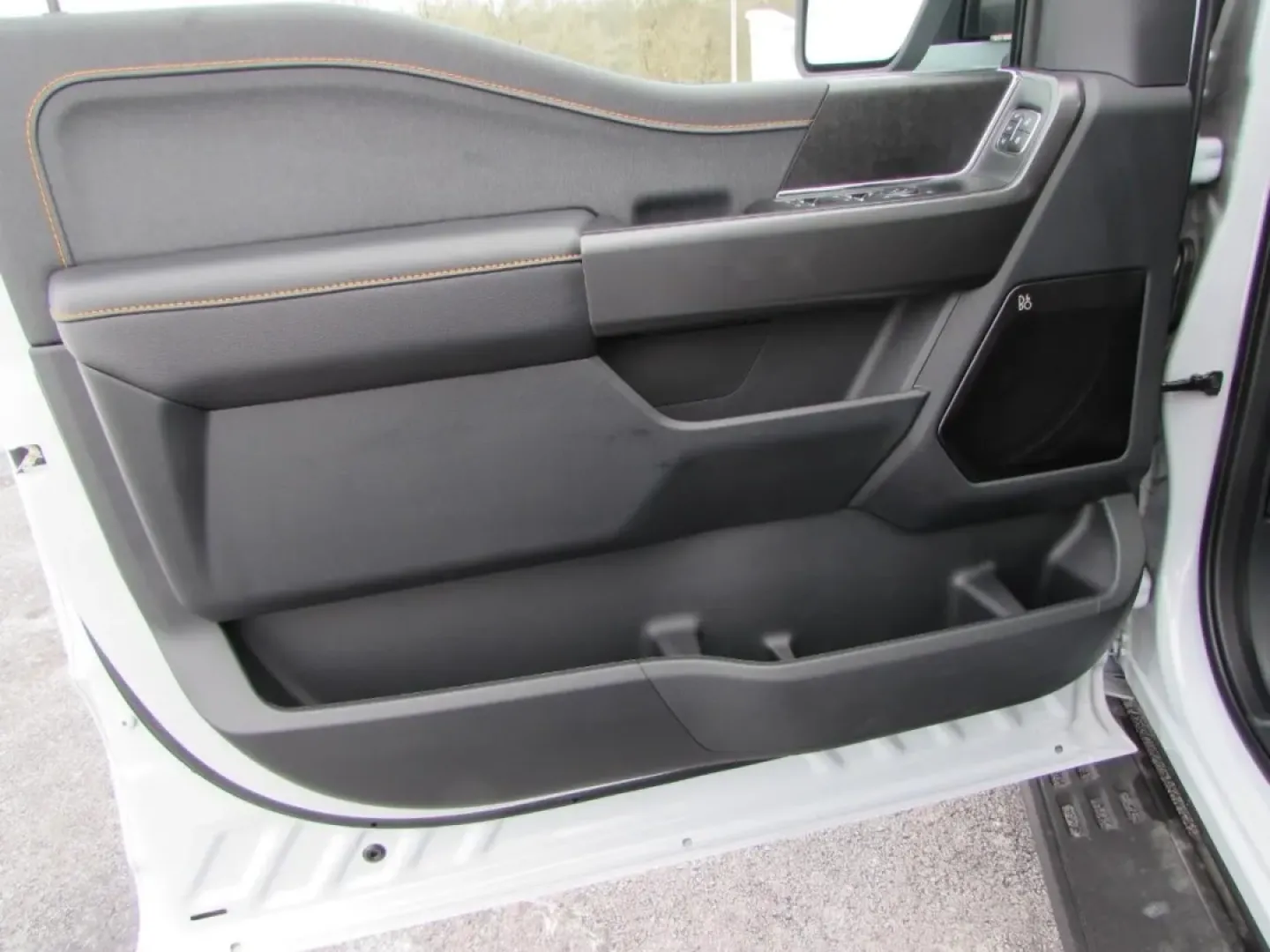 2025 /Black Ford F-150 Tremor (1FTFW4L54SF) with an 5.0L V8 engine, Automatic transmission, located at 12836 Highway 21, De Soto, MO, 63020, (636) 337-7777, 38.151867, -90.575615 - **Elevate Your Adventures with the 2025 Ford F-150 Tremor at Pettus Ford De Soto!**<br /> <br /> Are you ready to take on your next adventure? Whether you're tackling rugged terrains or cruising through city streets, the 2025 Ford F-150 Tremor is the ultimate companion for those who crave both capab - Photo#15