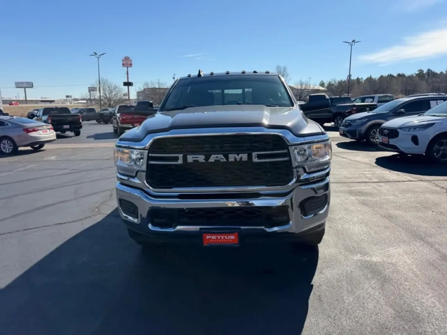 2020 /Black Cloth Ram 2500 Tradesman (3C6UR5CJ9LG) with an 6.4L Heavy Duty V8 HEMI engine, Automatic transmission, located at 970 Woodlawn Dr., Farmington, MO, 63640, (573) 431-7800, 37.825642, -90.468674 - **Discover Adventure with the 2020 Ram 2500 Tradesman at Pettus CDJR Farmington!** <br /> <br /> Are you in search of a robust yet stylish truck that can effortlessly handle your daily commute or weekend adventures? Look no further than this stunning 2020 Ram 2500 Tradesman, available now at Pettus - Photo#7