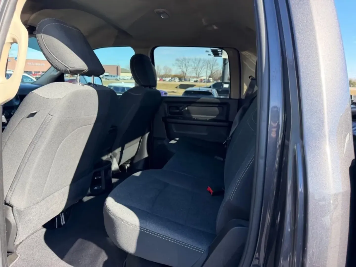 2020 /Black Cloth Ram 2500 Tradesman (3C6UR5CJ9LG) with an 6.4L Heavy Duty V8 HEMI engine, Automatic transmission, located at 970 Woodlawn Dr., Farmington, MO, 63640, (573) 431-7800, 37.825642, -90.468674 - **Discover Adventure with the 2020 Ram 2500 Tradesman at Pettus CDJR Farmington!** <br /> <br /> Are you in search of a robust yet stylish truck that can effortlessly handle your daily commute or weekend adventures? Look no further than this stunning 2020 Ram 2500 Tradesman, available now at Pettus - Photo#8