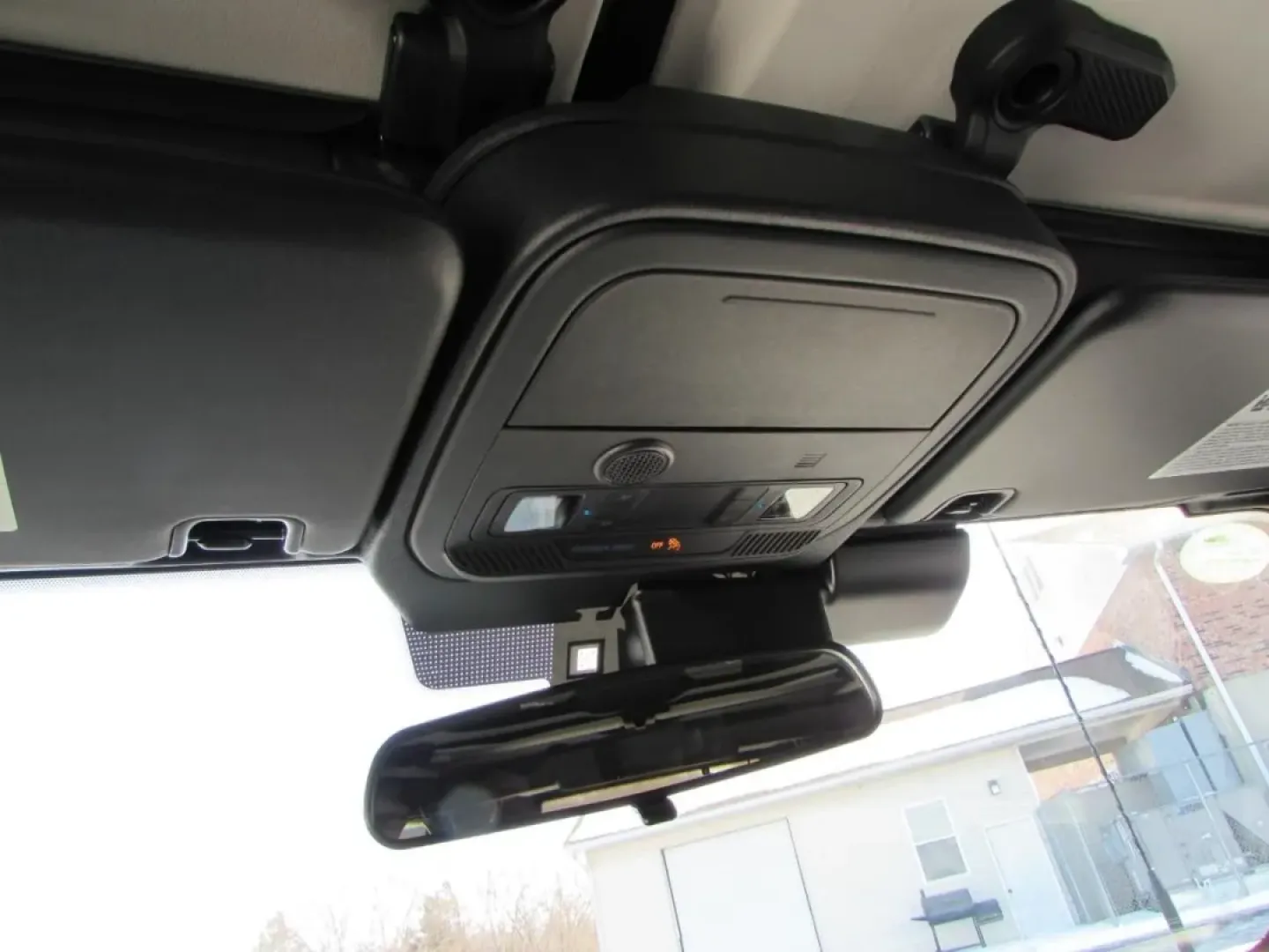 2026 /Black Onyx Ford Bronco Big Bend (1FMDE7BH1TL) with an 2.3L EcoBoost I-4 engine, 7M transmission, located at 12836 Highway 21, De Soto, MO, 63020, (636) 337-7777, 38.151867, -90.575615 - **Explore New Adventures with the 2026 Ford Bronco Big Bend at Pettus Ford De Soto!**<br /> <br /> If you're looking for a vehicle that perfectly balances adventure and everyday practicality, the 2026 Ford Bronco Big Bend is your ideal match. This SUV is designed for those who crave the thrill of we - Photo#18