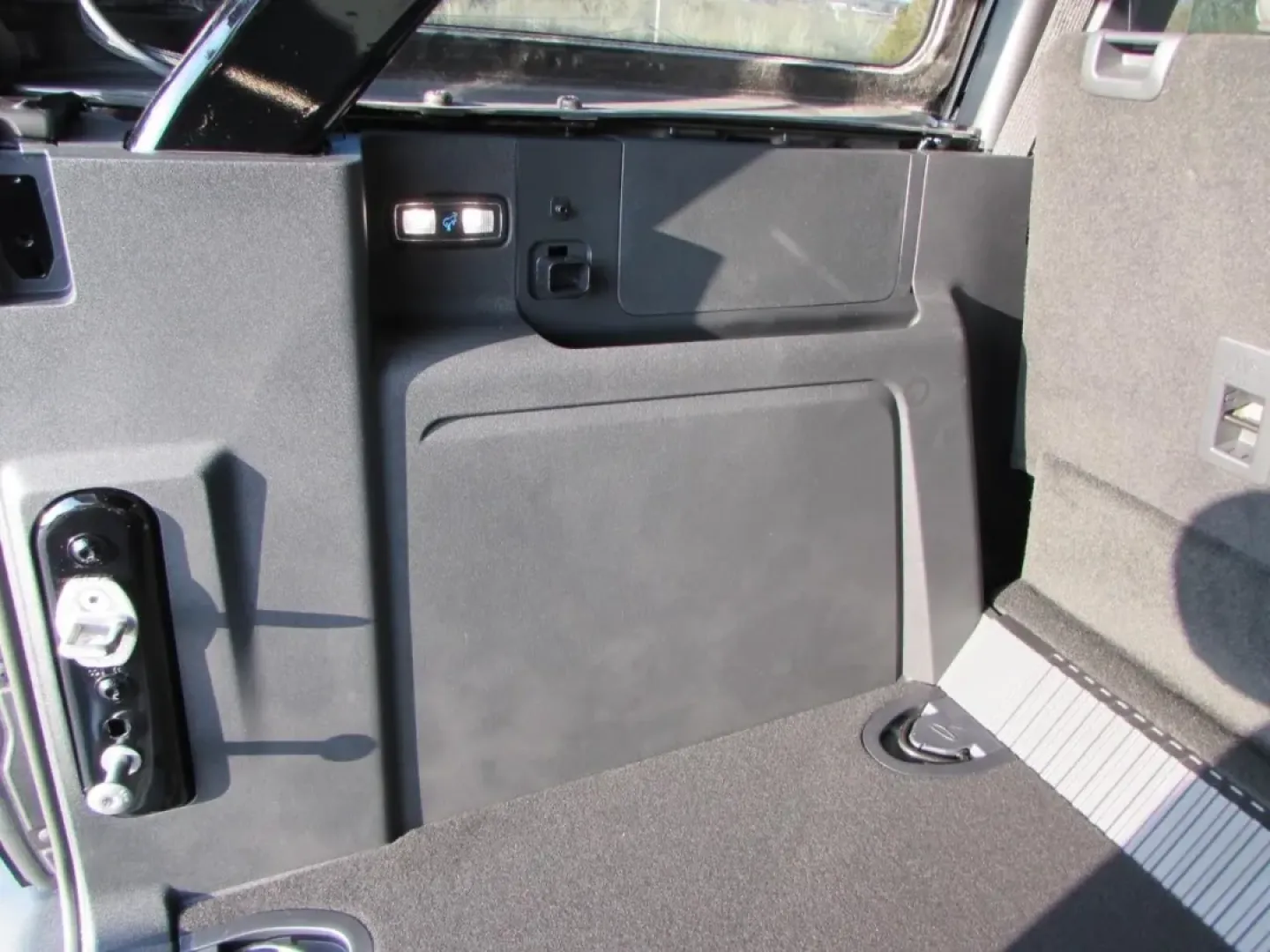 2026 /Black Onyx Ford Bronco Big Bend (1FMDE7BH7TL) with an 2.3L EcoBoost I-4 engine, 7M transmission, located at 12836 Highway 21, De Soto, MO, 63020, (636) 337-7777, 38.151867, -90.575615 - **Conquer the Great Outdoors with the 2026 Ford Bronco Big Bend!** <br /> <br /> Adventure awaits you and your family with the stunning 2026 Ford Bronco Big Bend, now available at Pettus Ford De Soto. Located at 12836 Missouri Hwy 21 in De Soto, MO, our OEM dealership is your one-stop shop for quali - Photo#28