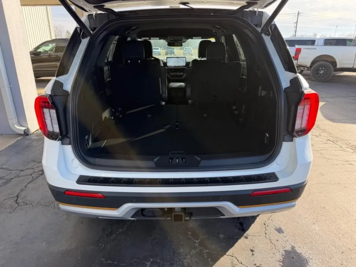 2026 /Onyx Leather Trimmed Ford Explorer Tremor (1FMUK8JH5TG) with an 2.3L EcoBoost I-4 engine, Automatic transmission, located at 141 Commercial Dr, Fredericktown, MO, 63645, (573) 783-6432, 37.570087, -90.320648 - Are you ready to elevate your family adventures, weekend getaways, or daily commutes? Look no further than this stunning 2026 Ford Explorer Tremor, a versatile SUV designed to fit seamlessly into your lifestyle. Perfect for growing families or anyone seeking a reliable, spacious vehicle, this SUV co - Photo#4