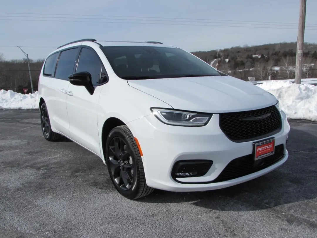 2026 Chrysler Pacifica Limited