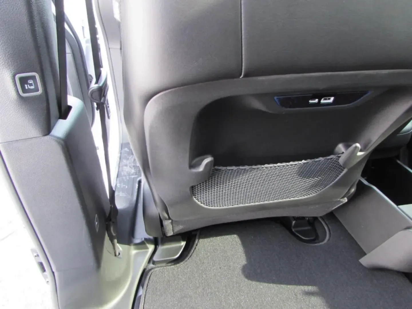 2026 /Black Chrysler Pacifica Limited (2C4RC3GG6TR) with an 3.6L V6 DOHC 24V engine, Automatic transmission, located at 12830 Highway 21, De Soto, MO, 63020, (636) 337-7777, 38.153099, -90.573624 - ### Discover the 2026 Chrysler Pacifica Limited: Your Ultimate Family Minivan<br /> <br /> Are you ready to elevate your family's travel experience? The 2026 Chrysler Pacifica Limited is here to redefine family adventures, making every road trip, school drop-off, and grocery run a breeze. With its s - Photo#28