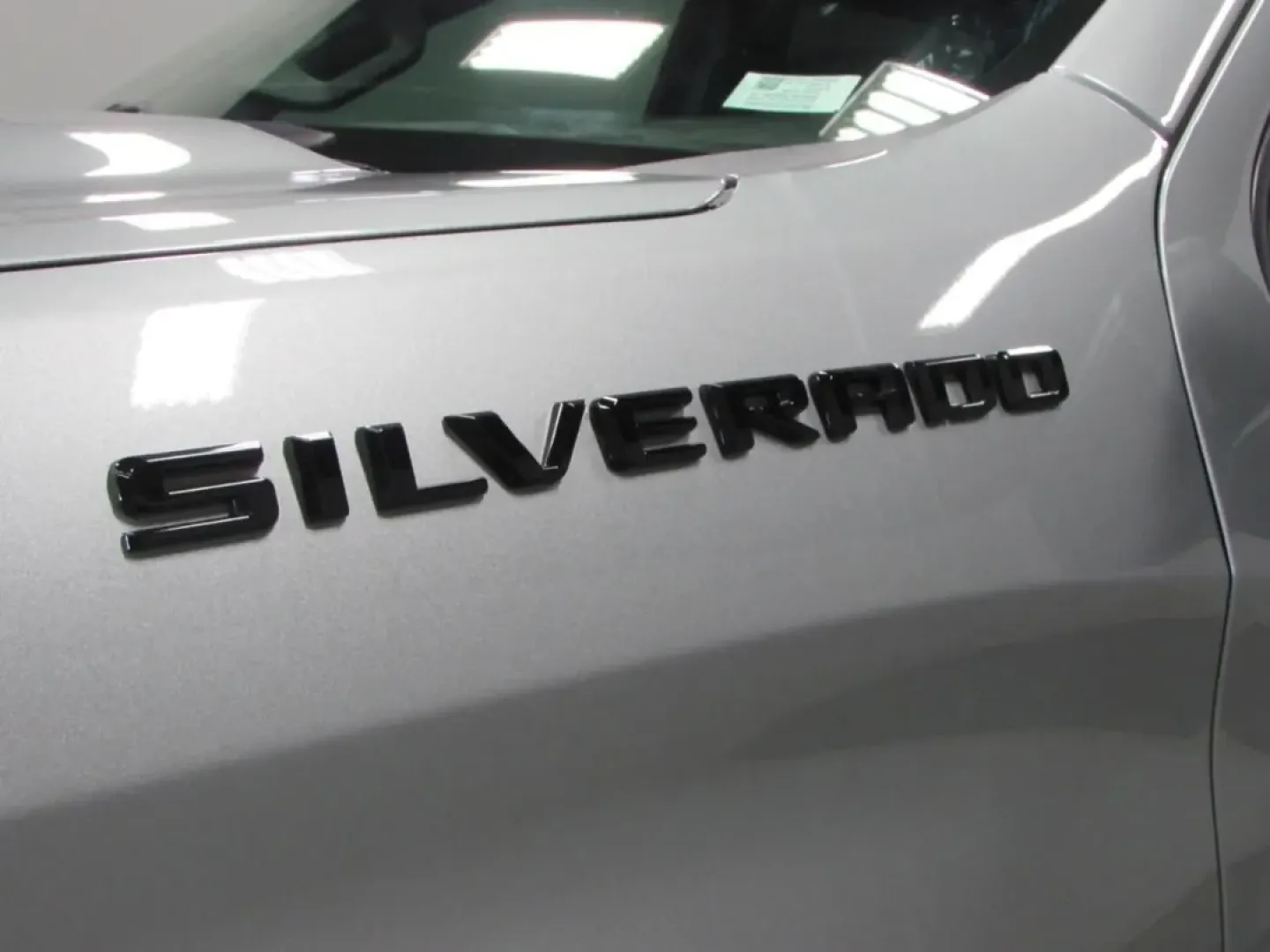 2024 /Black Chevrolet Silverado 1500 Custom (1GCPDBEK7RZ) with an 2.7L L4 DOHC 16V TURBO engine, Automatic transmission, located at 12830 Highway 21, De Soto, MO, 63020, (636) 337-7777, 38.153099, -90.573624 - **Unleash Your Adventurous Spirit with the 2024 Chevrolet Silverado 1500 at Pettus CDJR DeSoto!**<br /> <br /> Are you ready to elevate your lifestyle with a truck that can handle everything from weekend adventures to daily commutes? Look no further than this impressive 2024 Chevrolet Silverado 1500 - Photo#28