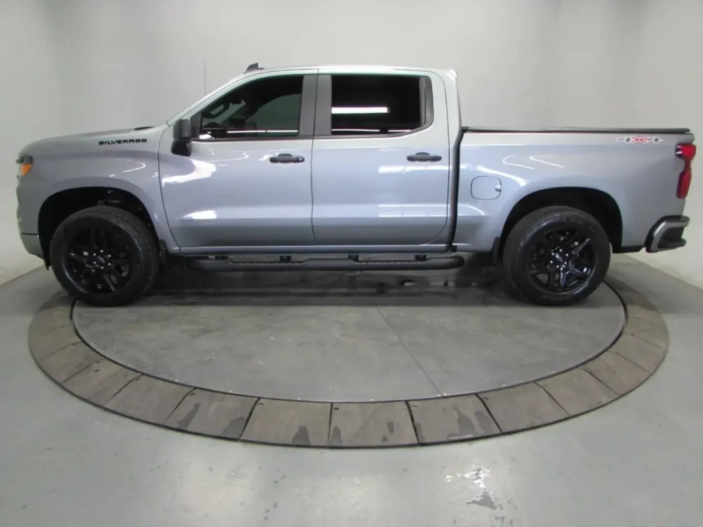 2024 /Black Chevrolet Silverado 1500 Custom (1GCPDBEK7RZ) with an 2.7L L4 DOHC 16V TURBO engine, Automatic transmission, located at 12830 Highway 21, De Soto, MO, 63020, (636) 337-7777, 38.153099, -90.573624 - **Unleash Your Adventurous Spirit with the 2024 Chevrolet Silverado 1500 at Pettus CDJR DeSoto!**<br /> <br /> Are you ready to elevate your lifestyle with a truck that can handle everything from weekend adventures to daily commutes? Look no further than this impressive 2024 Chevrolet Silverado 1500 - Photo#3