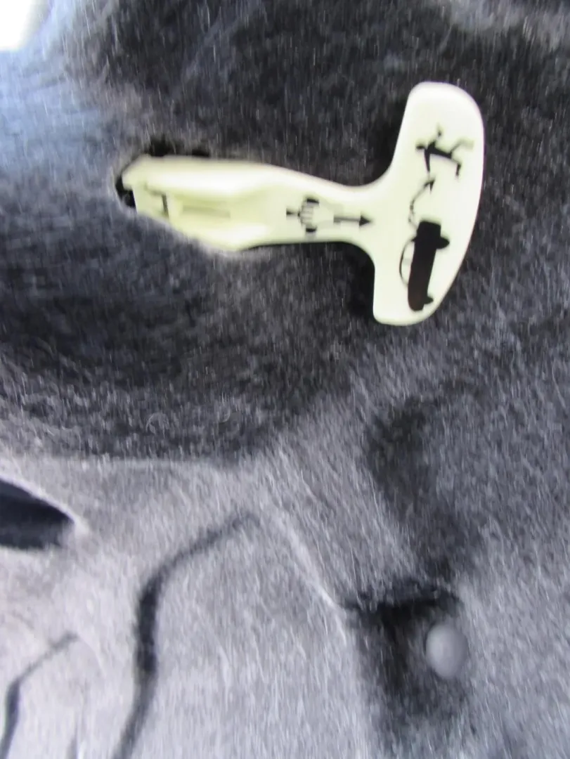 2018 /Black Dodge Challenger 392 Hemi Scat Pack Shaker (2C3CDZFJ0JH) with an 6.4L V8 OHV 16V engine, Manual/Standard transmission, located at 12830 Highway 21, De Soto, MO, 63020, (636) 337-7777, 38.153099, -90.573624 - **Unleash Your Inner Road Warrior with the 2018 Dodge Challenger at Pettus CDJR DeSoto!**<br /> <br /> Are you ready to elevate your driving experience? Whether you're cruising down scenic Highway 21 or navigating through the vibrant streets of De Soto, MO, the 2018 Dodge Challenger is your ticket t - Photo#30