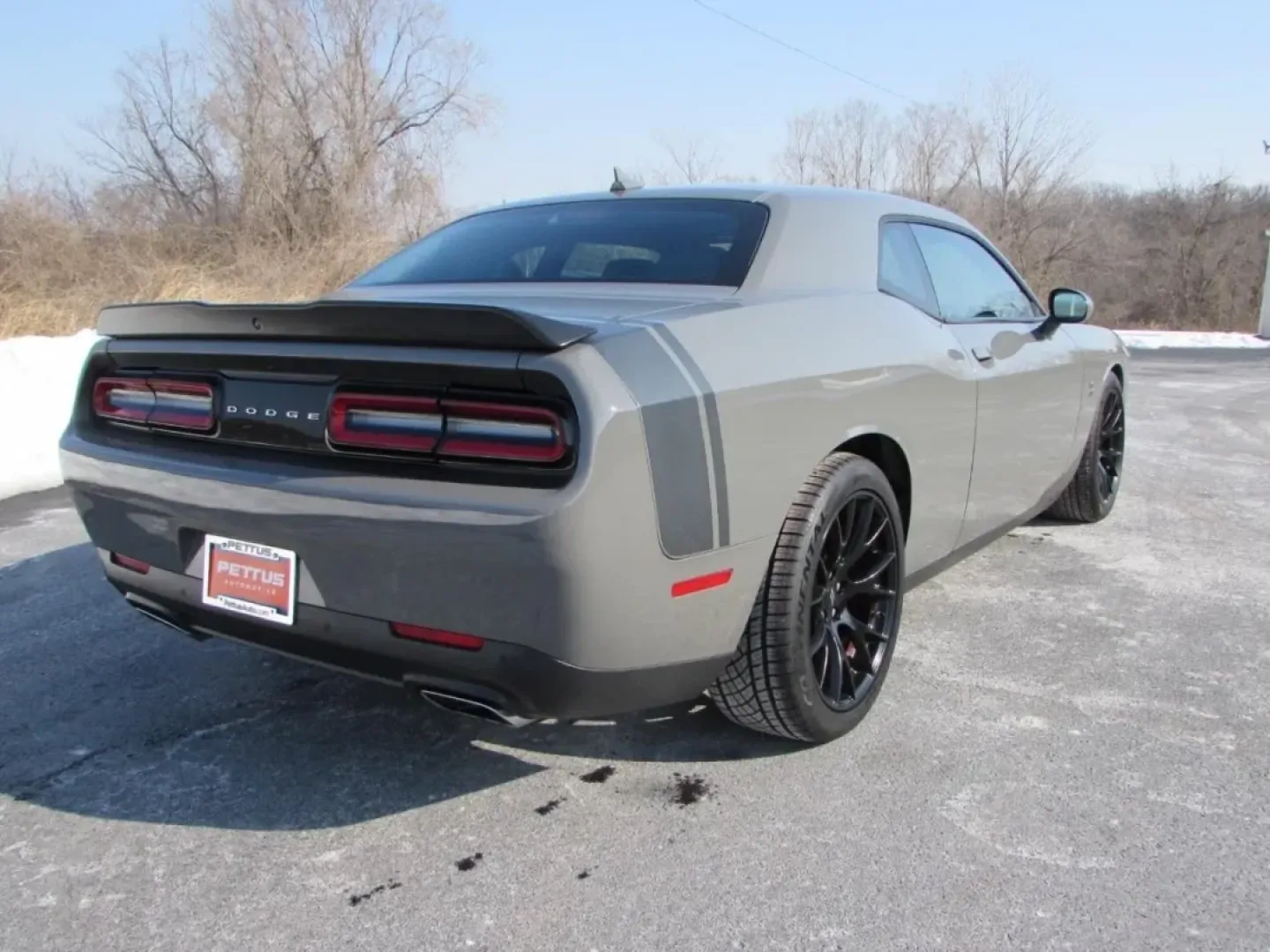 2018 /Black Dodge Challenger 392 Hemi Scat Pack Shaker (2C3CDZFJ0JH) with an 6.4L V8 OHV 16V engine, Manual/Standard transmission, located at 12830 Highway 21, De Soto, MO, 63020, (636) 337-7777, 38.153099, -90.573624 - **Unleash Your Inner Road Warrior with the 2018 Dodge Challenger at Pettus CDJR DeSoto!**<br /> <br /> Are you ready to elevate your driving experience? Whether you're cruising down scenic Highway 21 or navigating through the vibrant streets of De Soto, MO, the 2018 Dodge Challenger is your ticket t - Photo#6