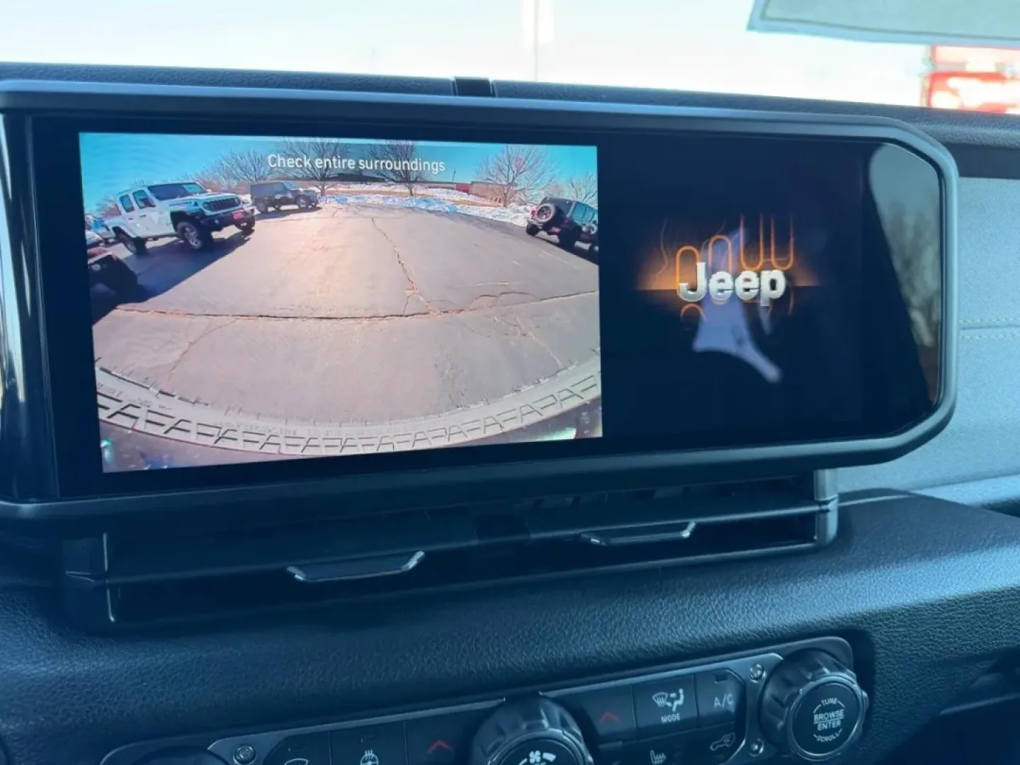 2026 /Black Cloth Jeep Wrangler Willys (1C4PJXDN8TW) with an 2.0L engine, 6M transmission, located at 970 Woodlawn Dr., Farmington, MO, 63640, (573) 431-7800, 37.825642, -90.468674 - **Adventure Awaits with the 2026 Jeep Wrangler Willys at Pettus CDJR Farmington!**<br /> <br /> Are you ready to embrace the great outdoors and explore new horizons? The 2026 Jeep Wrangler Willys is the ultimate companion for those who crave adventure and seek to create lasting memories. With its ru - Photo#20